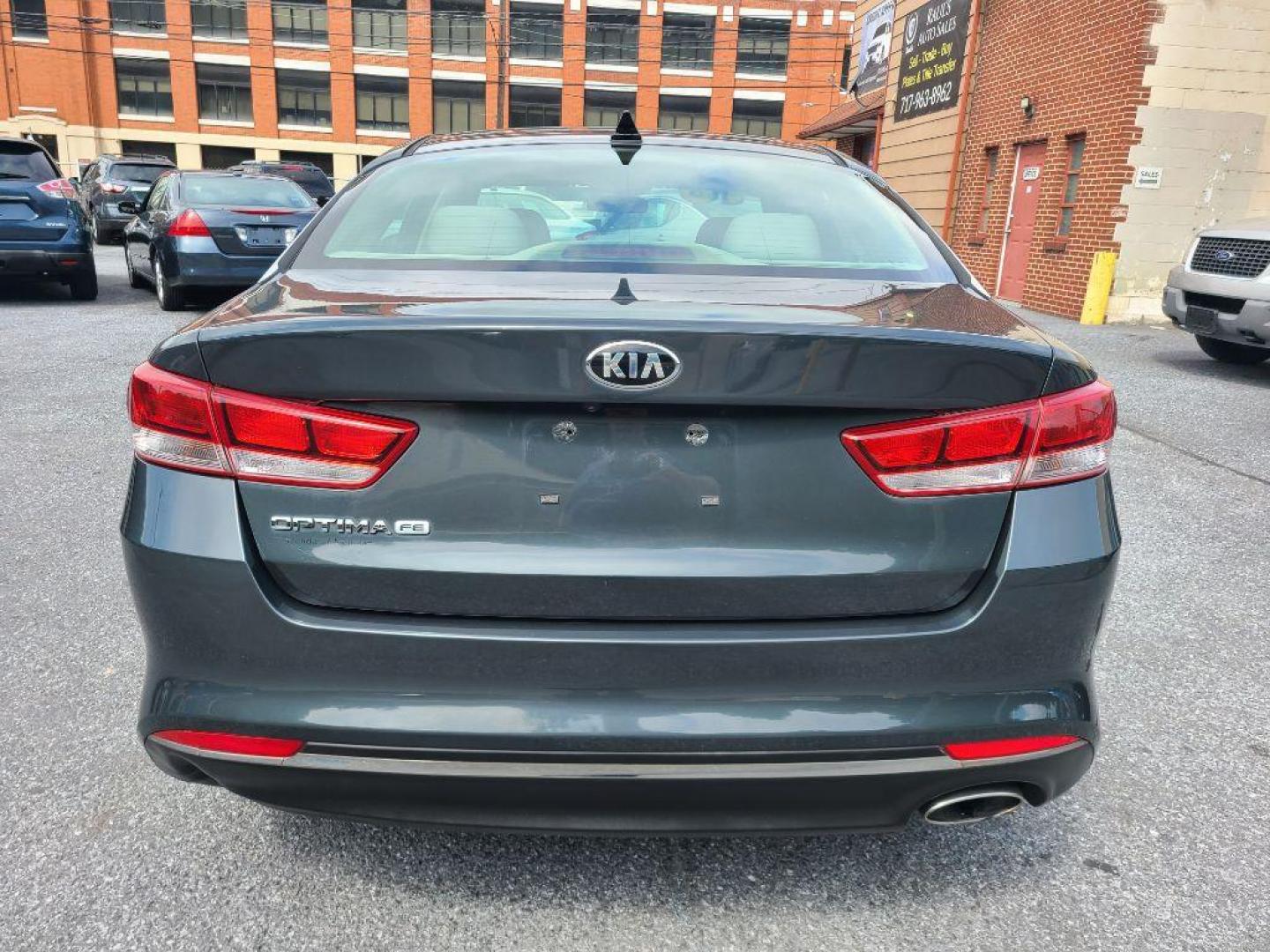 2016 GRAY KIA OPTIMA LX (KNAGT4L34G5) with an 2.4L engine, Automatic transmission, located at 117 North Cameron Street, Harrisburg, PA, 17101, (717) 963-8962, 40.267021, -76.875351 - WE FINANCE!!! Good Credit/ Bad Credit/ No Credit - ALL Trade-Ins Welcomed!!! ***Guaranteed Credit Approval*** APPLY ONLINE or CALL us TODAY ;) Internet Prices and Marketplace Prices are SPECIAL discounted ***CASH DEALS*** Retail Prices are higher. Please call us to discuss your cash and finan - Photo#3