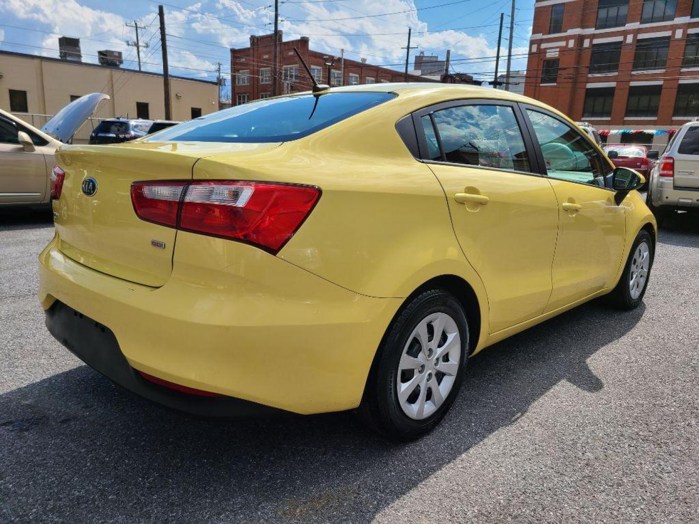 2016 YELLOW KIA RIO LX (KNADM4A32G6) with an 1.6L engine, 6-Speed Manual transmission, located at 117 North Cameron Street, Harrisburg, PA, 17101, (717) 963-8962, 40.267021, -76.875351 - WE FINANCE!!! Good Credit/ Bad Credit/ No Credit - ALL Trade-Ins Welcomed!!! ***Guaranteed Credit Approval*** APPLY ONLINE or CALL us TODAY ;) Internet Prices and Marketplace Prices are SPECIAL discounted ***CASH DEALS*** Retail Prices are higher. Please call us to discuss your cash and finan - Photo#4