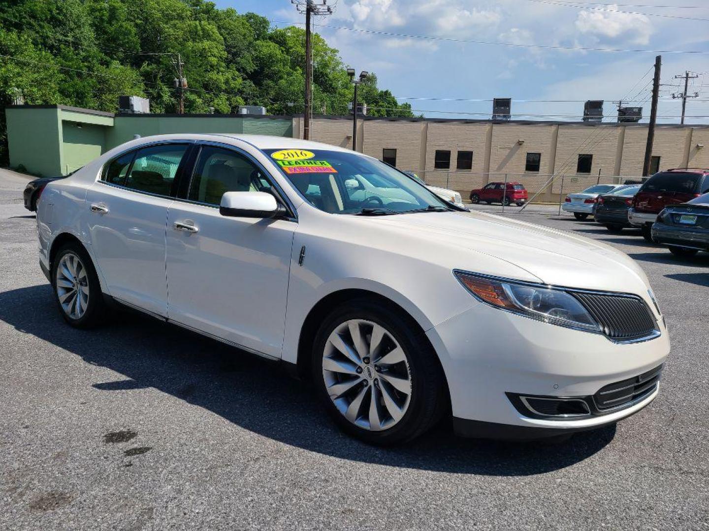 2016 WHITE LINCOLN MKS SDN (1LNHL9EK8GG) with an 3.7L engine, Automatic transmission, located at 117 North Cameron Street, Harrisburg, PA, 17101, (717) 963-8962, 40.267021, -76.875351 - WE FINANCE!!! Good Credit/ Bad Credit/ No Credit - ALL Trade-Ins Welcomed!!! ***Guaranteed Credit Approval*** APPLY ONLINE or CALL us TODAY ;) Internet Prices and Marketplace Prices are SPECIAL discounted ***CASH DEALS*** Retail Prices are higher. Please call us to discuss your cash and finan - Photo#6