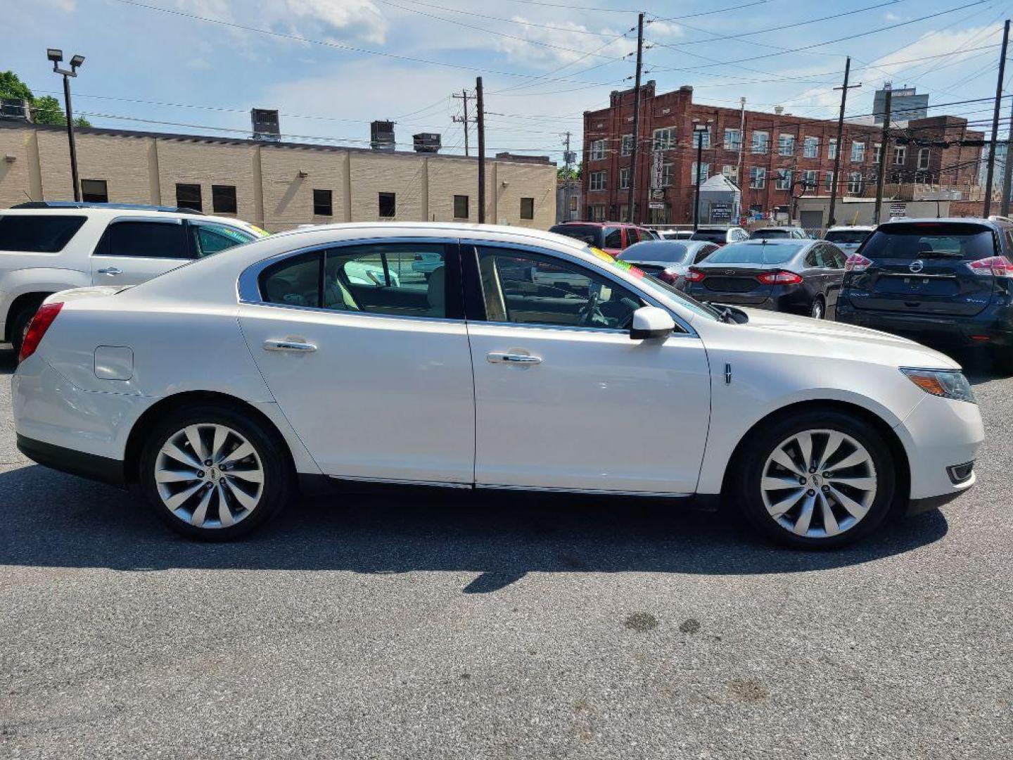 2016 WHITE LINCOLN MKS SDN (1LNHL9EK8GG) with an 3.7L engine, Automatic transmission, located at 117 North Cameron Street, Harrisburg, PA, 17101, (717) 963-8962, 40.267021, -76.875351 - WE FINANCE!!! Good Credit/ Bad Credit/ No Credit - ALL Trade-Ins Welcomed!!! ***Guaranteed Credit Approval*** APPLY ONLINE or CALL us TODAY ;) Internet Prices and Marketplace Prices are SPECIAL discounted ***CASH DEALS*** Retail Prices are higher. Please call us to discuss your cash and finan - Photo#5