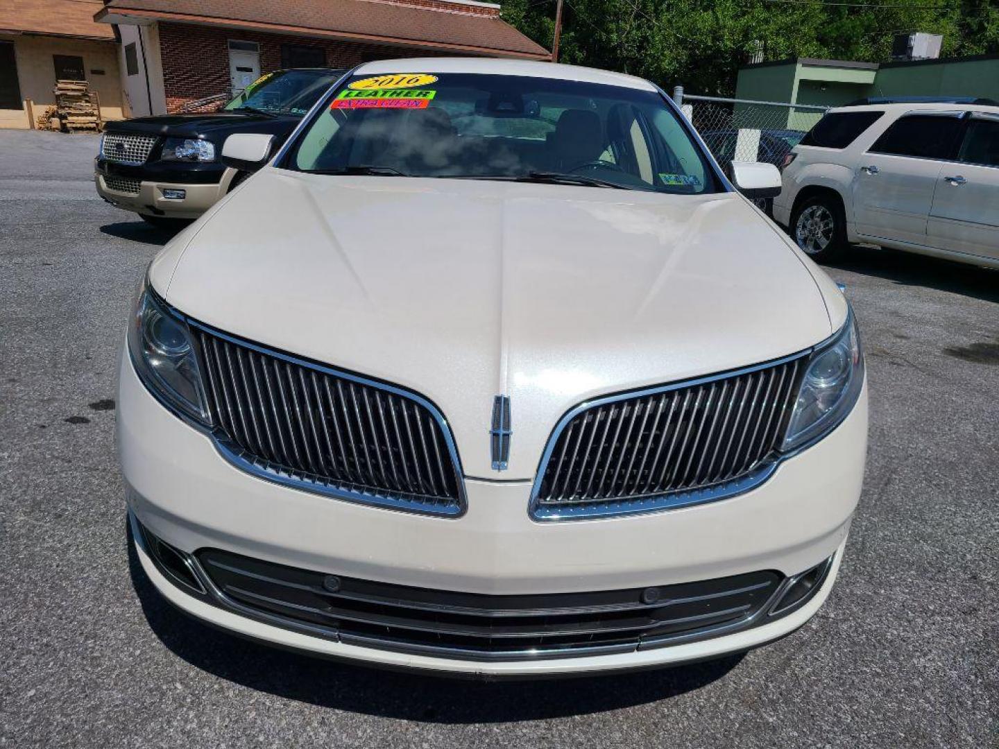 2016 WHITE LINCOLN MKS SDN (1LNHL9EK8GG) with an 3.7L engine, Automatic transmission, located at 117 North Cameron Street, Harrisburg, PA, 17101, (717) 963-8962, 40.267021, -76.875351 - WE FINANCE!!! Good Credit/ Bad Credit/ No Credit - ALL Trade-Ins Welcomed!!! ***Guaranteed Credit Approval*** APPLY ONLINE or CALL us TODAY ;) Internet Prices and Marketplace Prices are SPECIAL discounted ***CASH DEALS*** Retail Prices are higher. Please call us to discuss your cash and finan - Photo#7