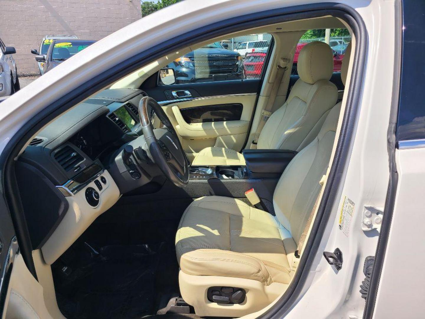 2016 WHITE LINCOLN MKS SDN (1LNHL9EK8GG) with an 3.7L engine, Automatic transmission, located at 117 North Cameron Street, Harrisburg, PA, 17101, (717) 963-8962, 40.267021, -76.875351 - WE FINANCE!!! Good Credit/ Bad Credit/ No Credit - ALL Trade-Ins Welcomed!!! ***Guaranteed Credit Approval*** APPLY ONLINE or CALL us TODAY ;) Internet Prices and Marketplace Prices are SPECIAL discounted ***CASH DEALS*** Retail Prices are higher. Please call us to discuss your cash and finan - Photo#12