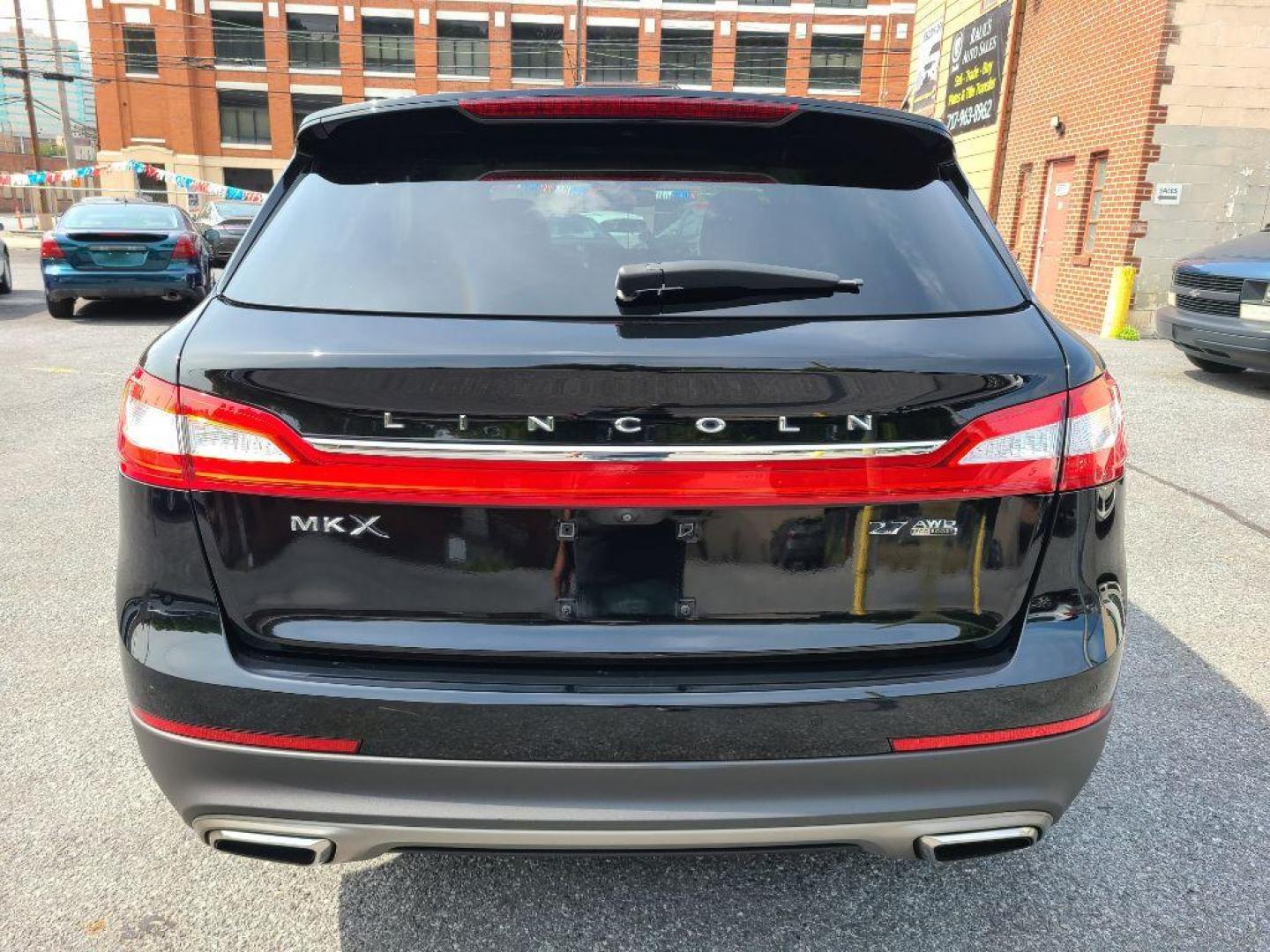 2016 BLACK LINCOLN MKX RESERVE (2LMPJ8LP0GB) with an 2.7L engine, Automatic transmission, located at 7981 Paxton Street, Harrisburg, PA, 17111, (717) 561-2926, 40.261490, -76.749229 - WE FINANCE!!! Good Credit/ Bad Credit/ No Credit - ALL Trade-Ins Welcomed!!! ***Guaranteed Credit Approval*** APPLY ONLINE or CALL us TODAY ;) Internet Prices and Marketplace Prices are SPECIAL discounted ***CASH DEALS*** Retail Prices are higher. Please call us to discuss your cash and finan - Photo#3