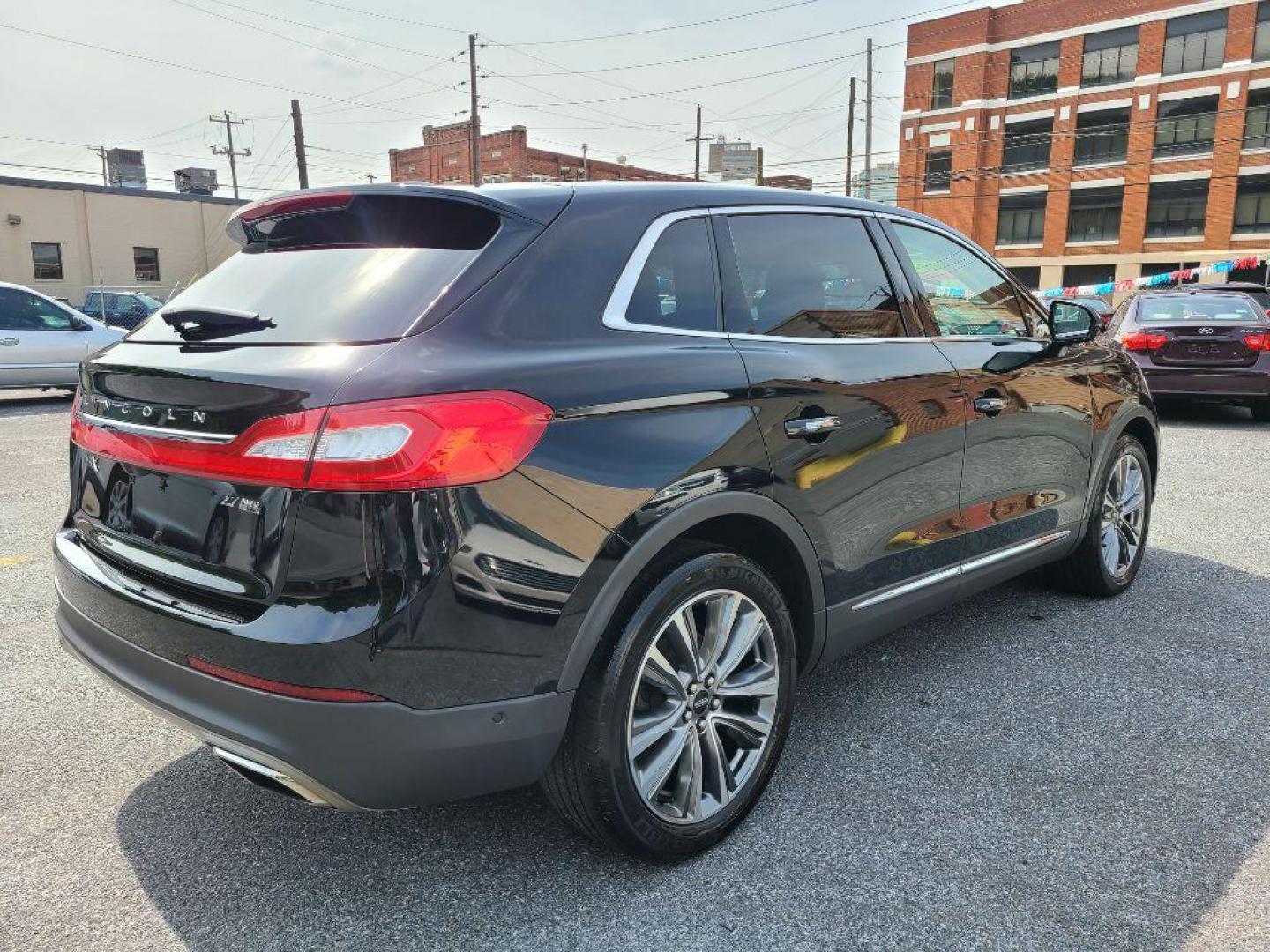 2016 BLACK LINCOLN MKX RESERVE (2LMPJ8LP0GB) with an 2.7L engine, Automatic transmission, located at 7981 Paxton Street, Harrisburg, PA, 17111, (717) 561-2926, 40.261490, -76.749229 - WE FINANCE!!! Good Credit/ Bad Credit/ No Credit - ALL Trade-Ins Welcomed!!! ***Guaranteed Credit Approval*** APPLY ONLINE or CALL us TODAY ;) Internet Prices and Marketplace Prices are SPECIAL discounted ***CASH DEALS*** Retail Prices are higher. Please call us to discuss your cash and finan - Photo#4