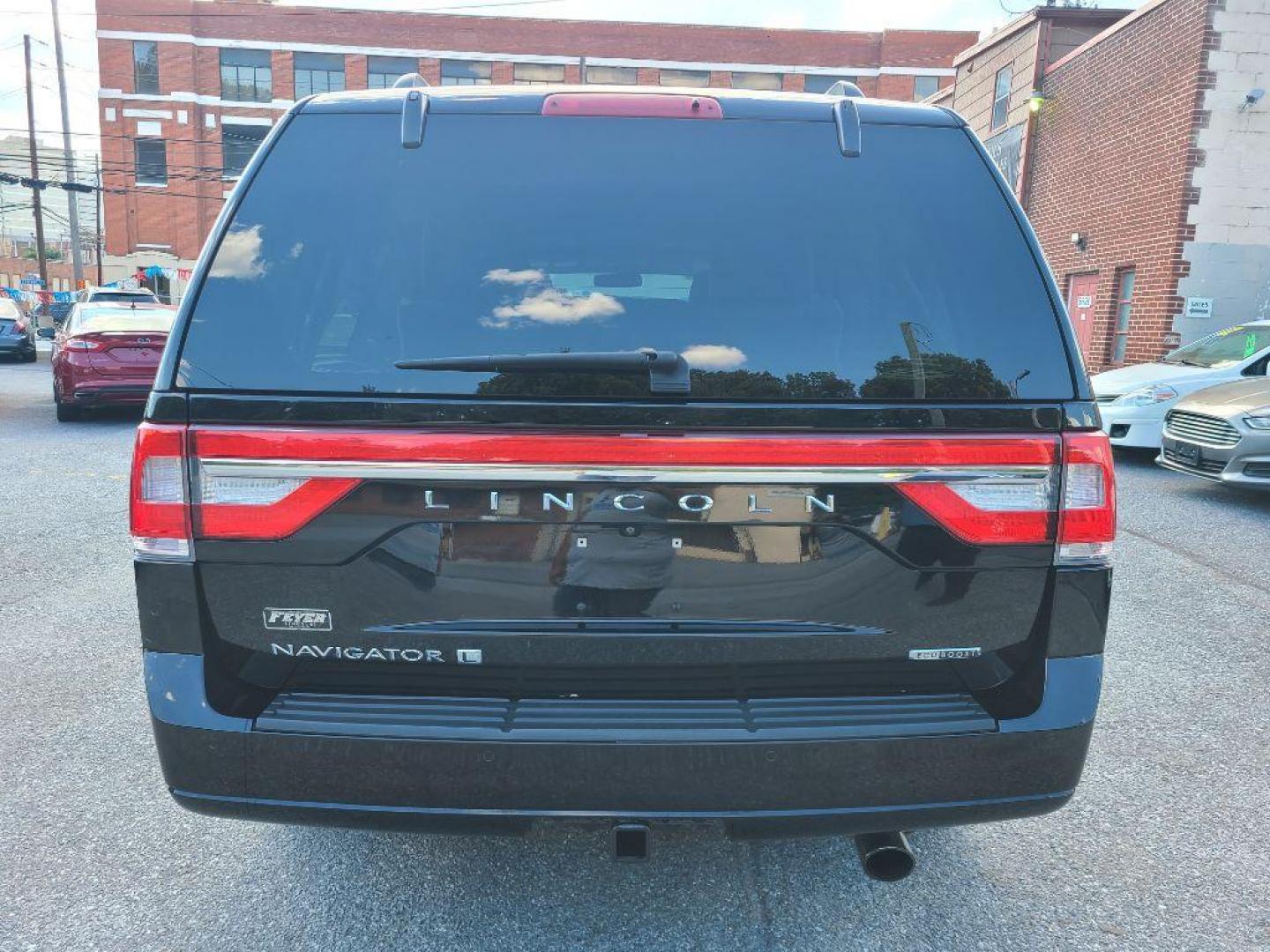 2016 BLACK LINCOLN NAVIGATOR L SELECT (5LMJJ3JT3GE) with an 3.5L engine, Automatic transmission, located at 7981 Paxton Street, Harrisburg, PA, 17111, (717) 561-2926, 40.261490, -76.749229 - Photo#3