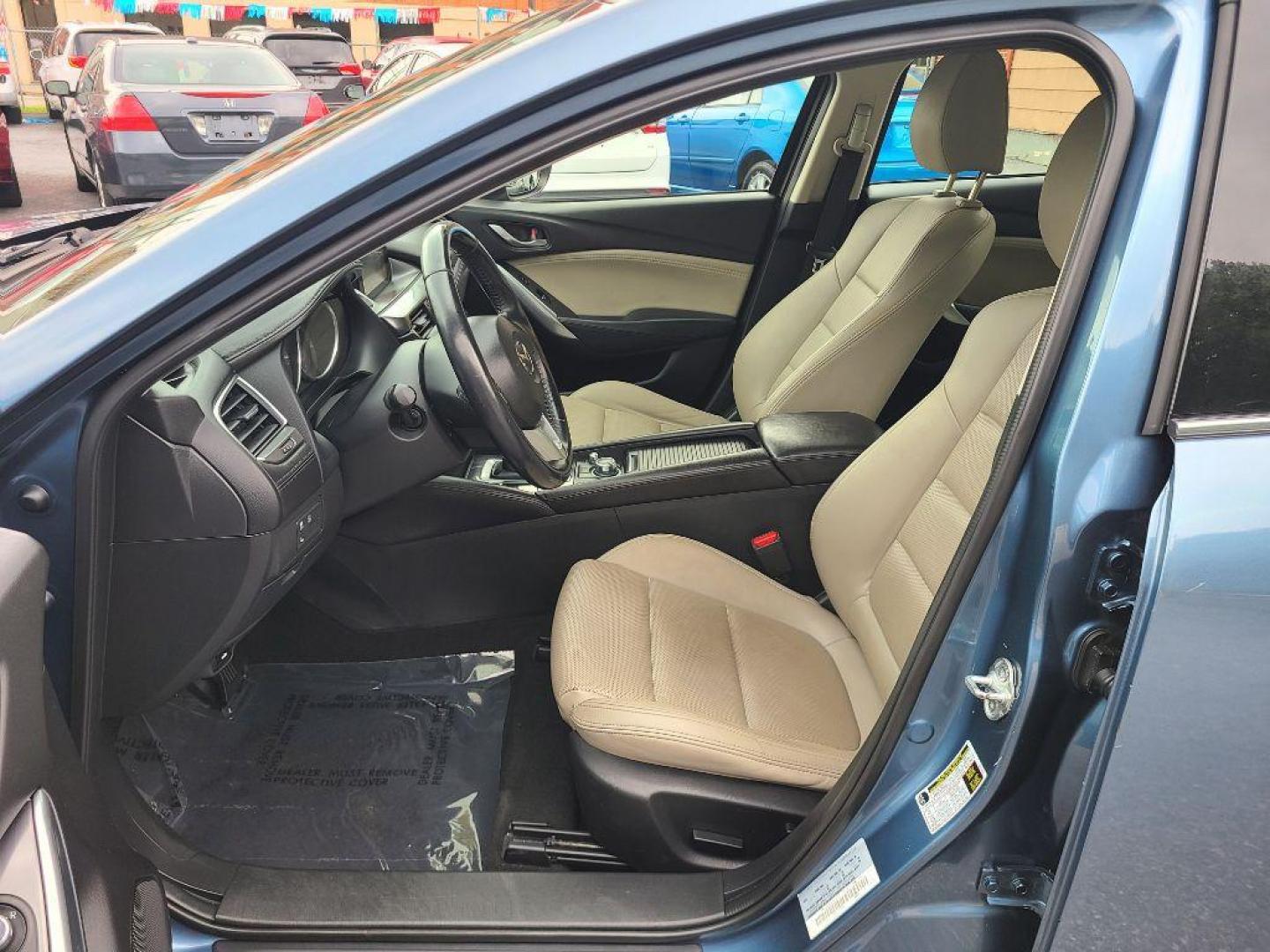 2016 BLUE MAZDA 6 TOURING (JM1GJ1V59G1) with an 2.5L engine, Automatic transmission, located at 117 North Cameron Street, Harrisburg, PA, 17101, (717) 963-8962, 40.267021, -76.875351 - WE FINANCE!!! Good Credit/ Bad Credit/ No Credit - ALL Trade-Ins Welcomed!!! ***Guaranteed Credit Approval*** APPLY ONLINE or CALL us TODAY ;) Internet Prices and Marketplace Prices are SPECIAL discounted ***CASH DEALS*** Retail Prices are higher. Please call us to discuss your cash and finan - Photo#13