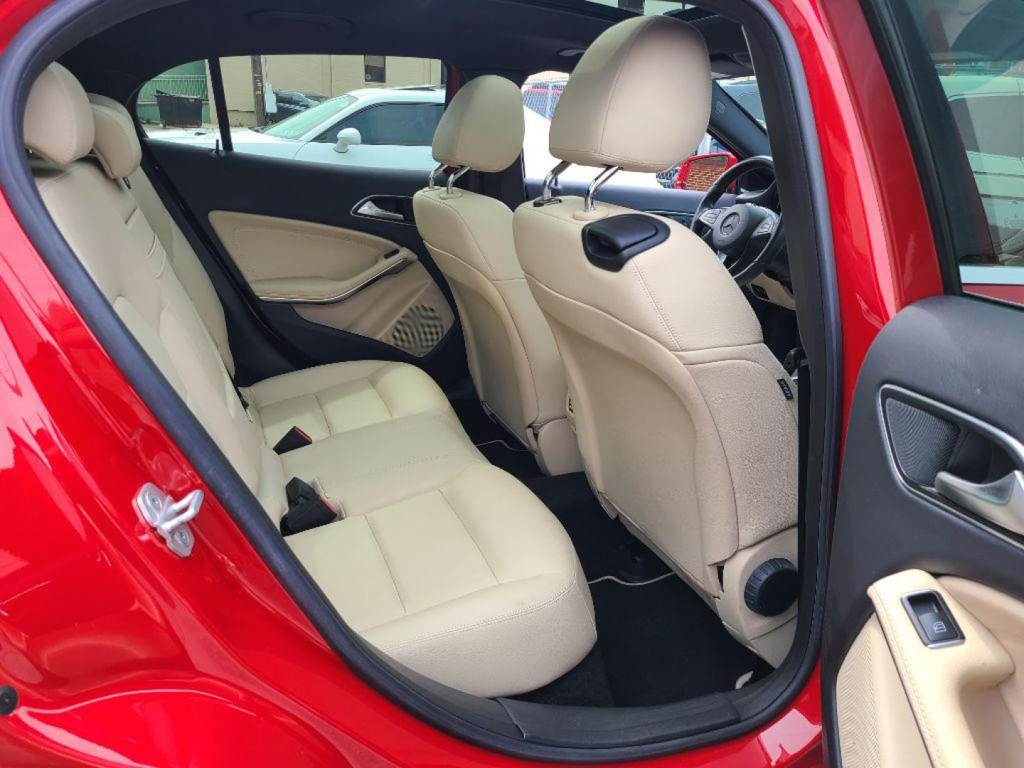 2016 RED MERCEDES-BENZ GLA 250 4MATIC (WDCTG4GB4GJ) with an 2.0L engine, Automatic transmission, located at 117 North Cameron Street, Harrisburg, PA, 17101, (717) 963-8962, 40.267021, -76.875351 - WE FINANCE!!! Good Credit/ Bad Credit/ No Credit - ALL Trade-Ins Welcomed!!! ***Guaranteed Credit Approval*** APPLY ONLINE or CALL us TODAY ;) Internet Prices and Marketplace Prices are SPECIAL discounted ***CASH DEALS*** Retail Prices are higher. Please call us to discuss your cash and finan - Photo#12