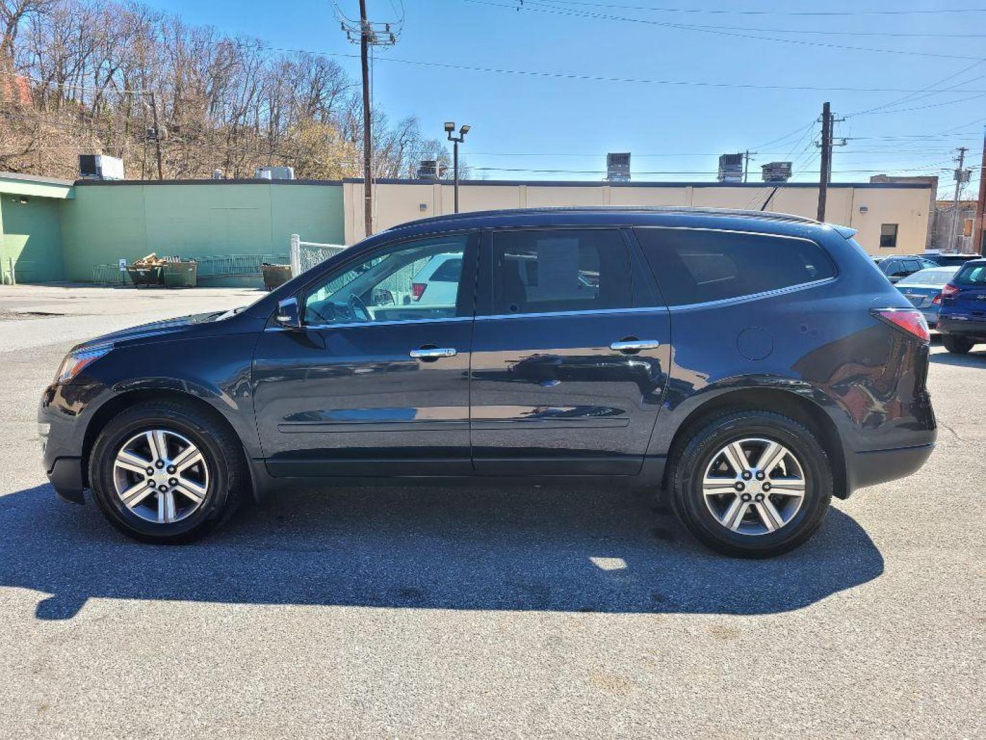 2017 BLUE CHEVROLET TRAVERSE LT (1GNKVGKD9HJ) with an 3.6L engine, Automatic transmission, located at 117 North Cameron Street, Harrisburg, PA, 17101, (717) 963-8962, 40.267021, -76.875351 - WE FINANCE!!! Good Credit/ Bad Credit/ No Credit - ALL Trade-Ins Welcomed!!! ***Guaranteed Credit Approval*** APPLY ONLINE or CALL us TODAY ;) Internet Prices and Marketplace Prices are SPECIAL discounted ***CASH DEALS*** Retail Prices are higher. Please call us to discuss your cash and finan - Photo#1