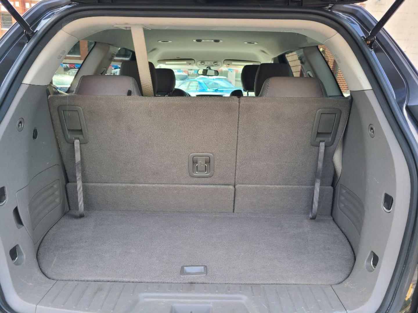 2017 GRAY CHEVROLET TRAVERSE LS (1GNKRFKD6HJ) with an 3.6L engine, Automatic transmission, located at 7981 Paxton Street, Harrisburg, PA, 17111, (717) 561-2926, 40.261490, -76.749229 - WE FINANCE!!! Good Credit/ Bad Credit/ No Credit - ALL Trade-Ins Welcomed!!! ***Guaranteed Credit Approval*** APPLY ONLINE or CALL us TODAY ;) Internet Prices and Marketplace Prices are SPECIAL discounted ***CASH DEALS*** Retail Prices are higher. Please call us to discuss your cash and finan - Photo#12