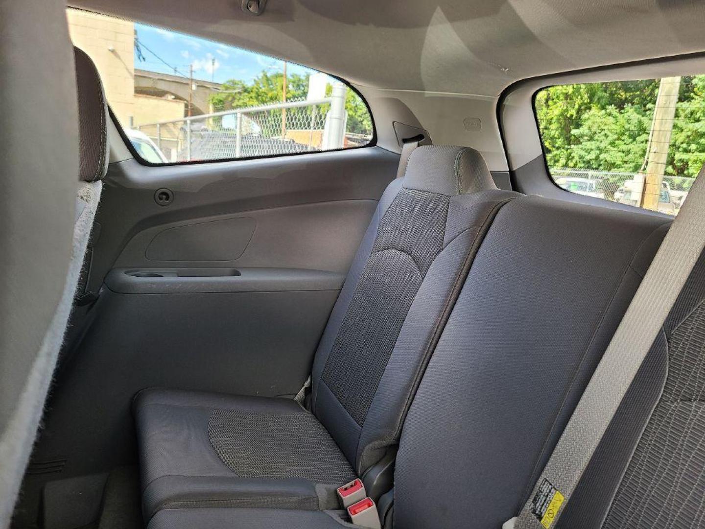 2017 GRAY CHEVROLET TRAVERSE LS (1GNKRFKD6HJ) with an 3.6L engine, Automatic transmission, located at 7981 Paxton Street, Harrisburg, PA, 17111, (717) 561-2926, 40.261490, -76.749229 - WE FINANCE!!! Good Credit/ Bad Credit/ No Credit - ALL Trade-Ins Welcomed!!! ***Guaranteed Credit Approval*** APPLY ONLINE or CALL us TODAY ;) Internet Prices and Marketplace Prices are SPECIAL discounted ***CASH DEALS*** Retail Prices are higher. Please call us to discuss your cash and finan - Photo#13