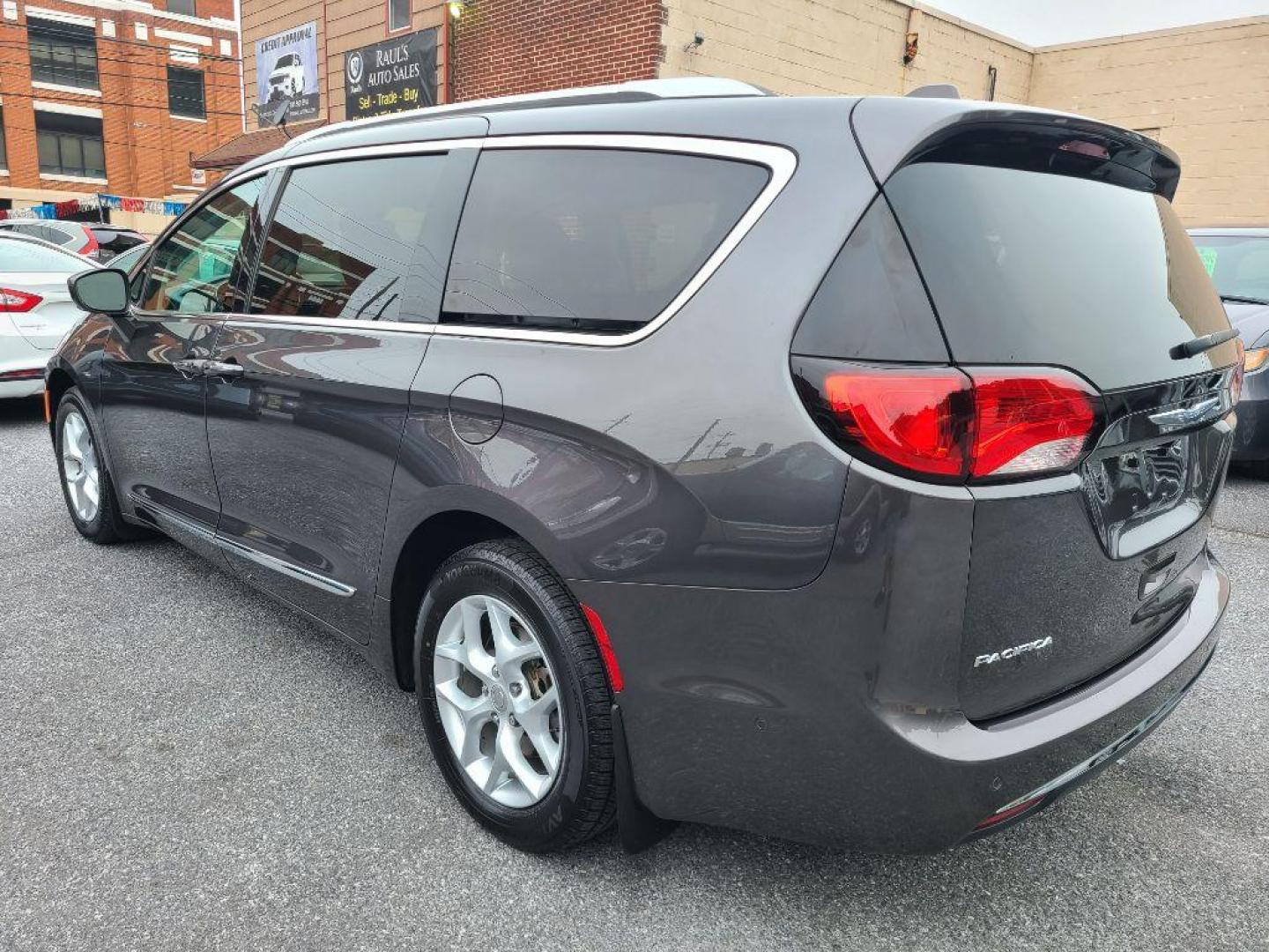 2017 GRAY CHRYSLER PACIFICA TOURING L PLUS (2C4RC1EG0HR) with an 3.6L engine, Automatic transmission, located at 117 North Cameron Street, Harrisburg, PA, 17101, (717) 963-8962, 40.267021, -76.875351 - WE FINANCE!!! Good Credit/ Bad Credit/ No Credit - ALL Trade-Ins Welcomed!!! ***Guaranteed Credit Approval*** APPLY ONLINE or CALL us TODAY ;) Internet Prices and Marketplace Prices are SPECIAL discounted ***CASH DEALS*** Retail Prices are higher. Please call us to discuss your cash and finan - Photo#2