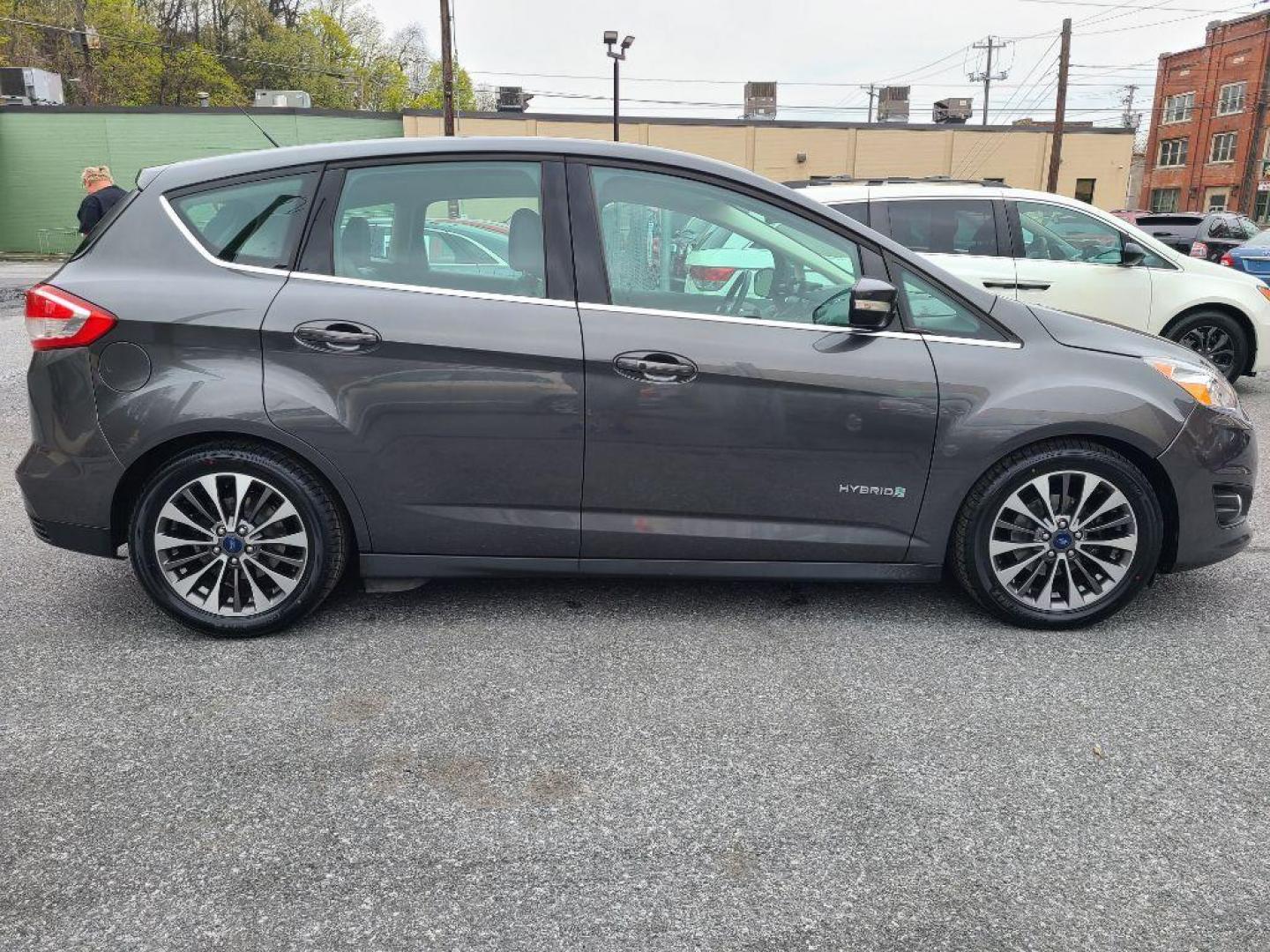 2017 GRAY FORD C-MAX TITANIUM (1FADP5DU5HL) with an 2.0L engine, Continuously Variable transmission, located at 7981 Paxton Street, Harrisburg, PA, 17111, (717) 561-2926, 40.261490, -76.749229 - WE FINANCE!!! Good Credit/ Bad Credit/ No Credit - ALL Trade-Ins Welcomed!!! ***Guaranteed Credit Approval*** APPLY ONLINE or CALL us TODAY ;) Internet Prices and Marketplace Prices are SPECIAL discounted ***CASH DEALS*** Retail Prices are higher. Please call us to discuss your cash and finan - Photo#5