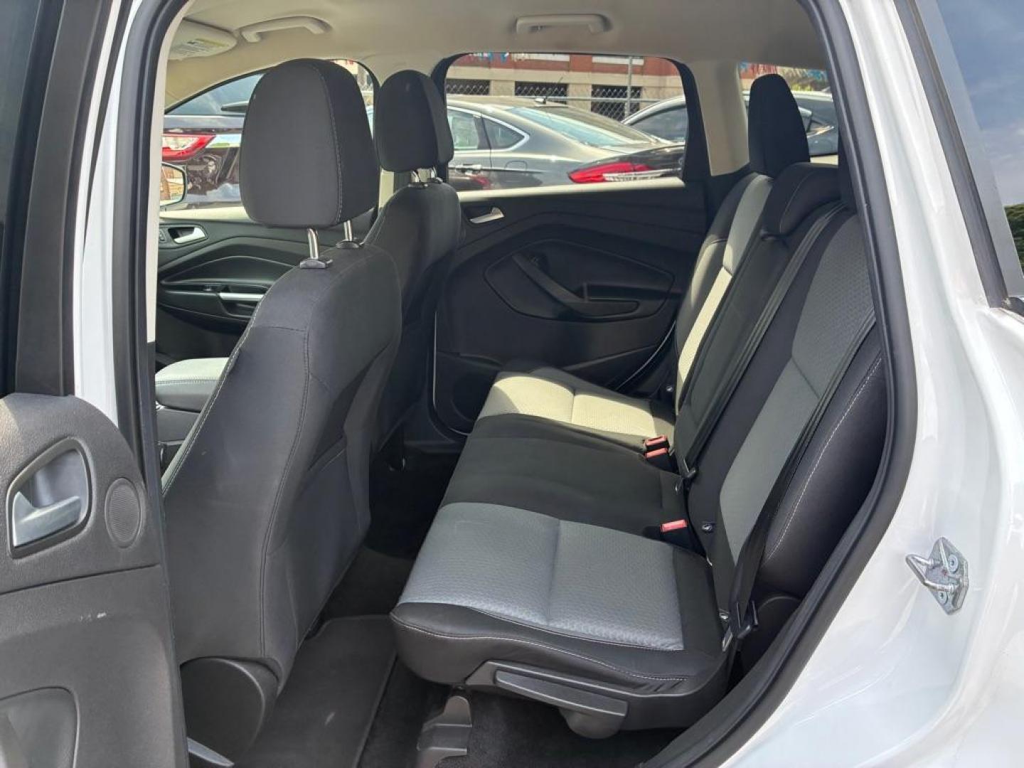 2017 WHITE FORD ESCAPE SE (1FMCU0GD7HU) with an 1.5L engine, Automatic transmission, located at 117 North Cameron Street, Harrisburg, PA, 17101, (717) 963-8962, 40.267021, -76.875351- Photo#11