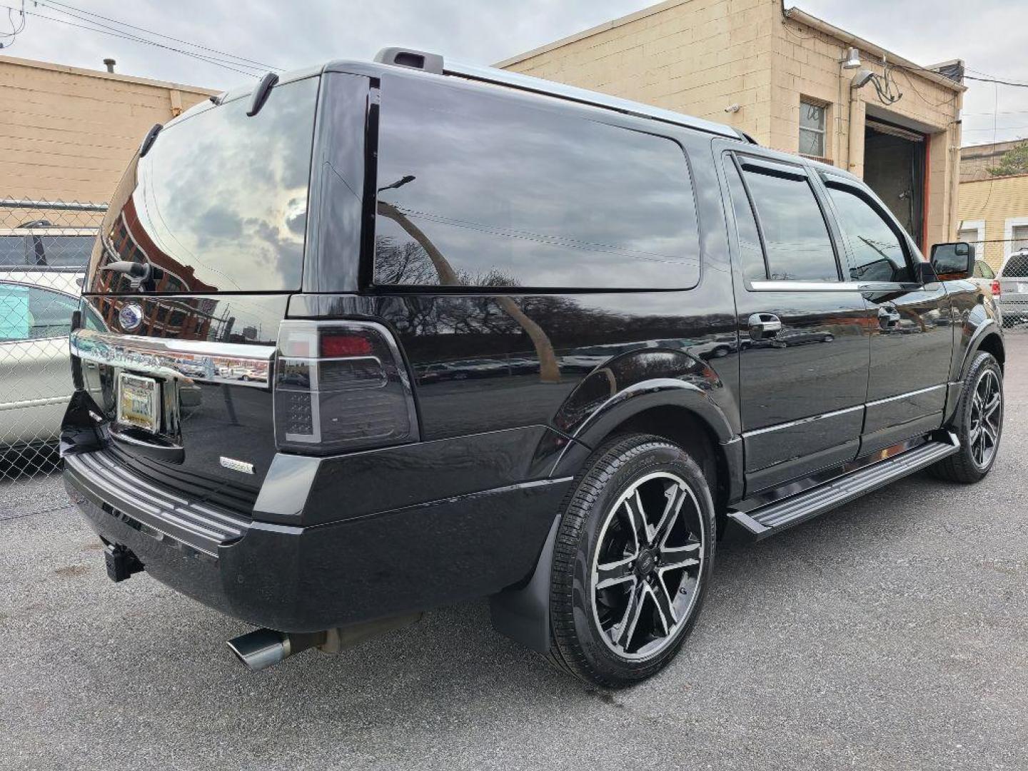 2017 BLACK FORD EXPEDITION EL LIMITED (1FMJK2AT0HE) with an 3.5L engine, Automatic transmission, located at 7981 Paxton Street, Harrisburg, PA, 17111, (717) 561-2926, 40.261490, -76.749229 - Photo#4