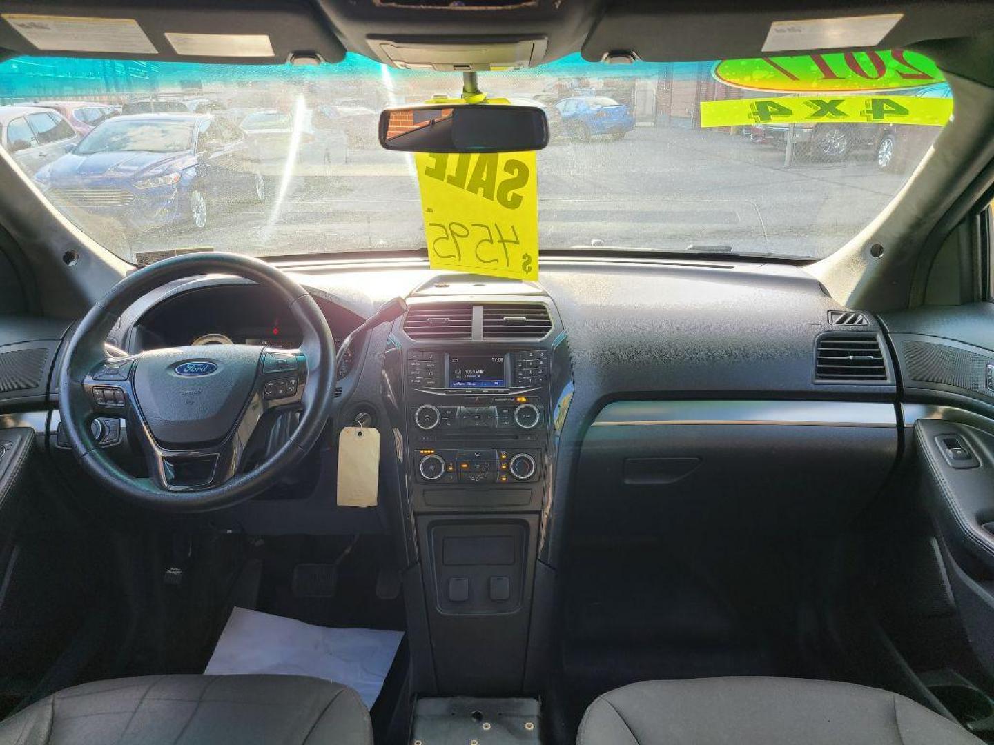 2017 GRAY FORD EXPLORER POLICE INTERCEPTOR (1FM5K8AR6HG) with an 3.7L engine, Automatic transmission, located at 117 North Cameron Street, Harrisburg, PA, 17101, (717) 963-8962, 40.267021, -76.875351 - Photo#13