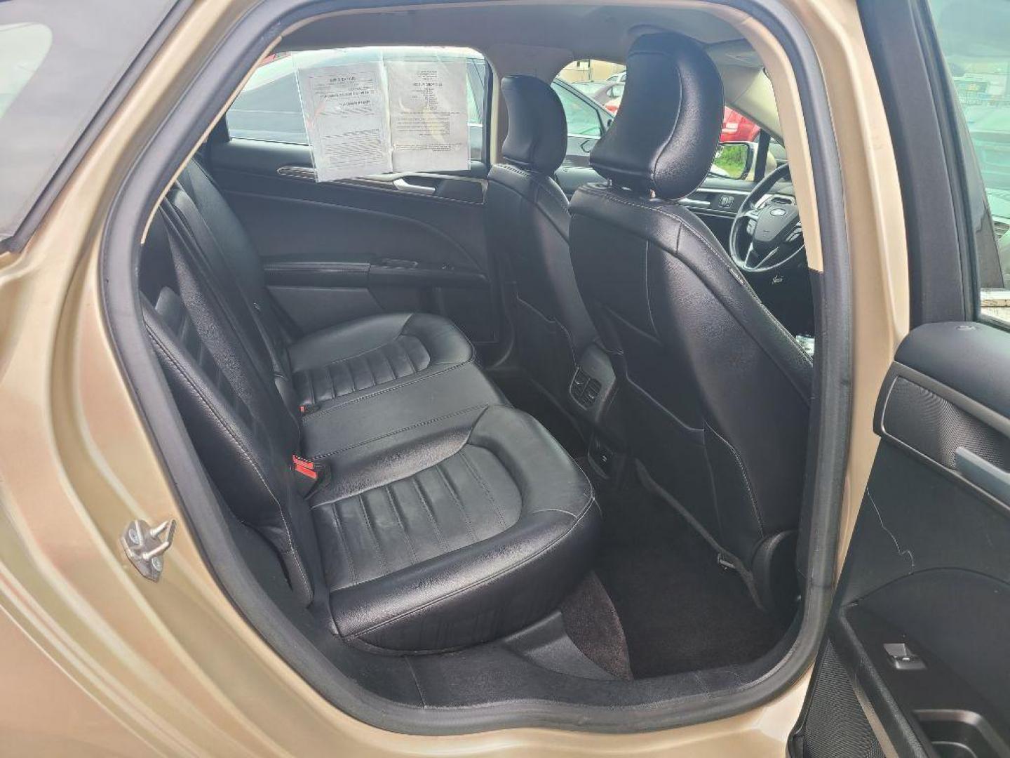 2017 TAN FORD FUSION SE PHEV (3FA6P0PU2HR) with an 2.0L engine, Continuously Variable transmission, located at 117 North Cameron Street, Harrisburg, PA, 17101, (717) 963-8962, 40.267021, -76.875351 - Photo#10