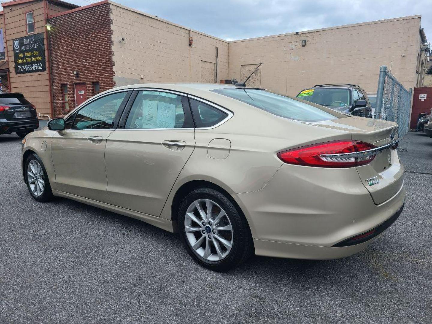 2017 TAN FORD FUSION SE PHEV (3FA6P0PU2HR) with an 2.0L engine, Continuously Variable transmission, located at 117 North Cameron Street, Harrisburg, PA, 17101, (717) 963-8962, 40.267021, -76.875351 - Photo#2