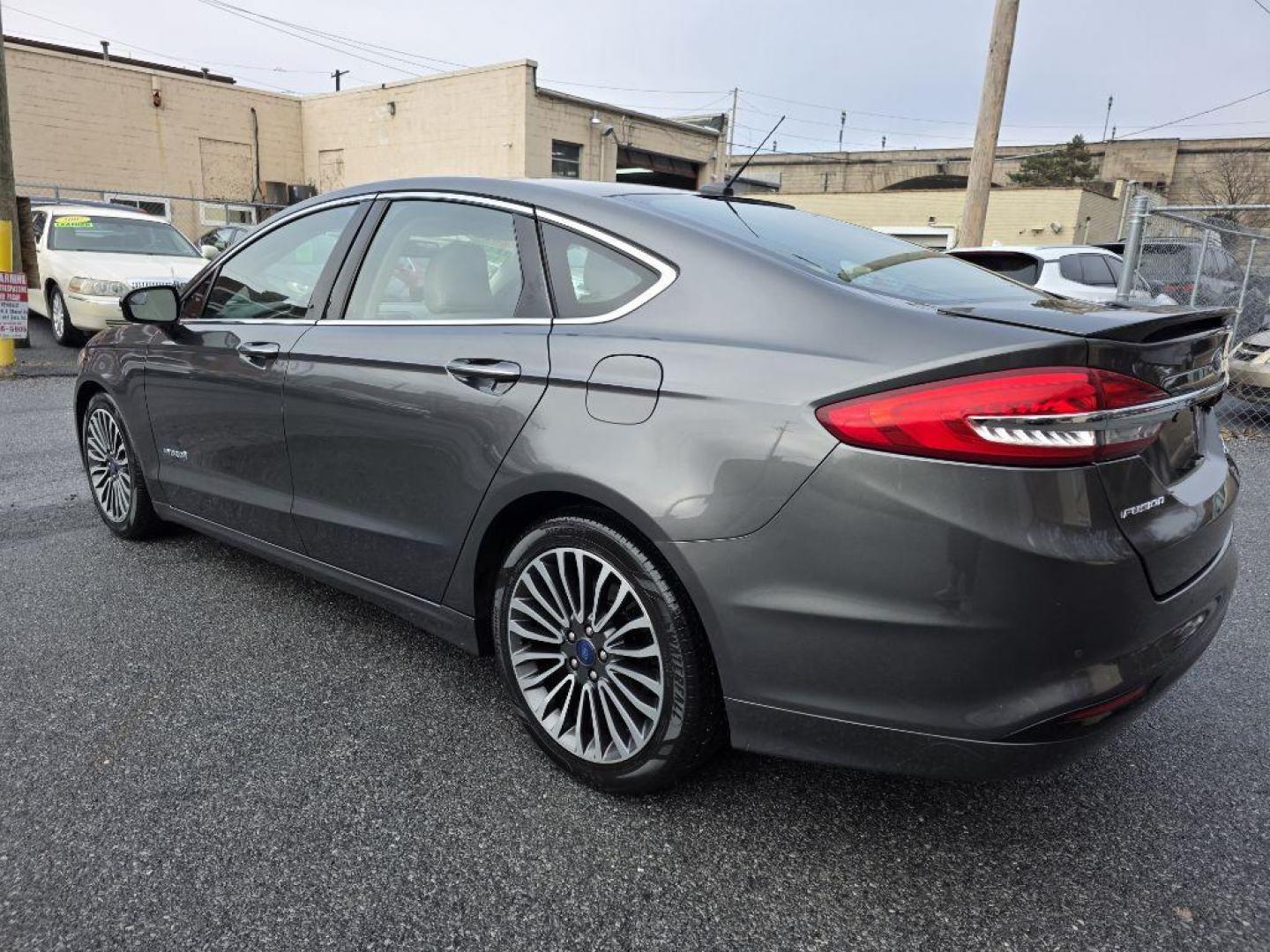 2017 GRAY FORD FUSION TITANIUM HEV (3FA6P0RU8HR) with an 2.0L engine, Continuously Variable transmission, located at 117 North Cameron Street, Harrisburg, PA, 17101, (717) 963-8962, 40.267021, -76.875351 - WE FINANCE!!! Good Credit/ Bad Credit/ No Credit - ALL Trade-Ins Welcomed!!! ***Guaranteed Credit Approval*** APPLY ONLINE or CALL us TODAY ;) Please call us to discuss your cash and financing options. - Photo#8