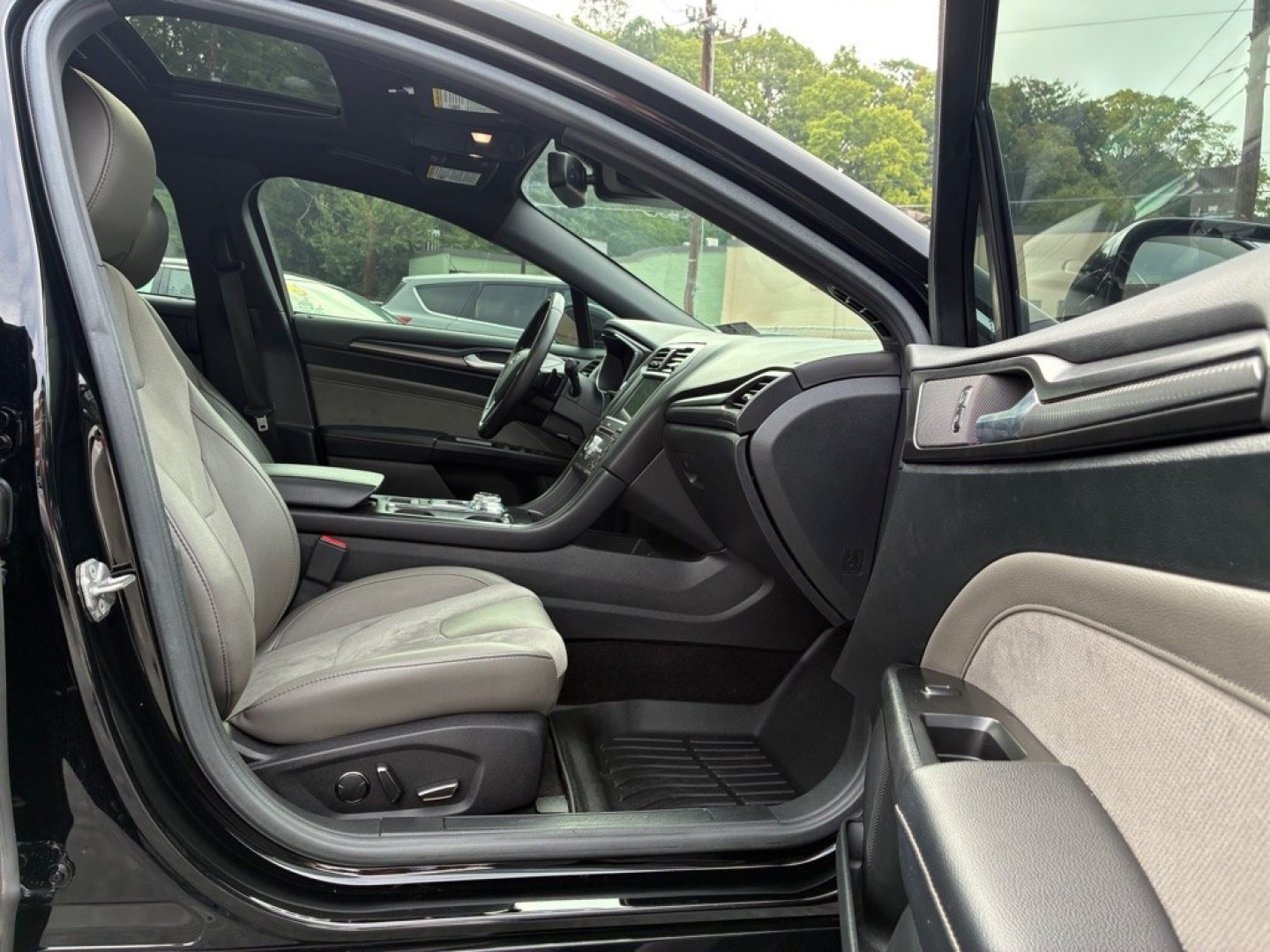 2017 BLACK FORD FUSION SPORT (3FA6P0VP3HR) with an 2.7L engine, Automatic transmission, located at 117 North Cameron Street, Harrisburg, PA, 17101, (717) 963-8962, 40.267021, -76.875351 - WE FINANCE!!! MOST vehicles are available for financing. Good Credit/ Challenged Credit/ No Credit - ALL Trade-Ins Welcomed!!! APPLY ONLINE or CALL us TODAY Please call us to discuss your cash and/or financing options. Thanks for checking our inventory! We're here to help.- Photo#8
