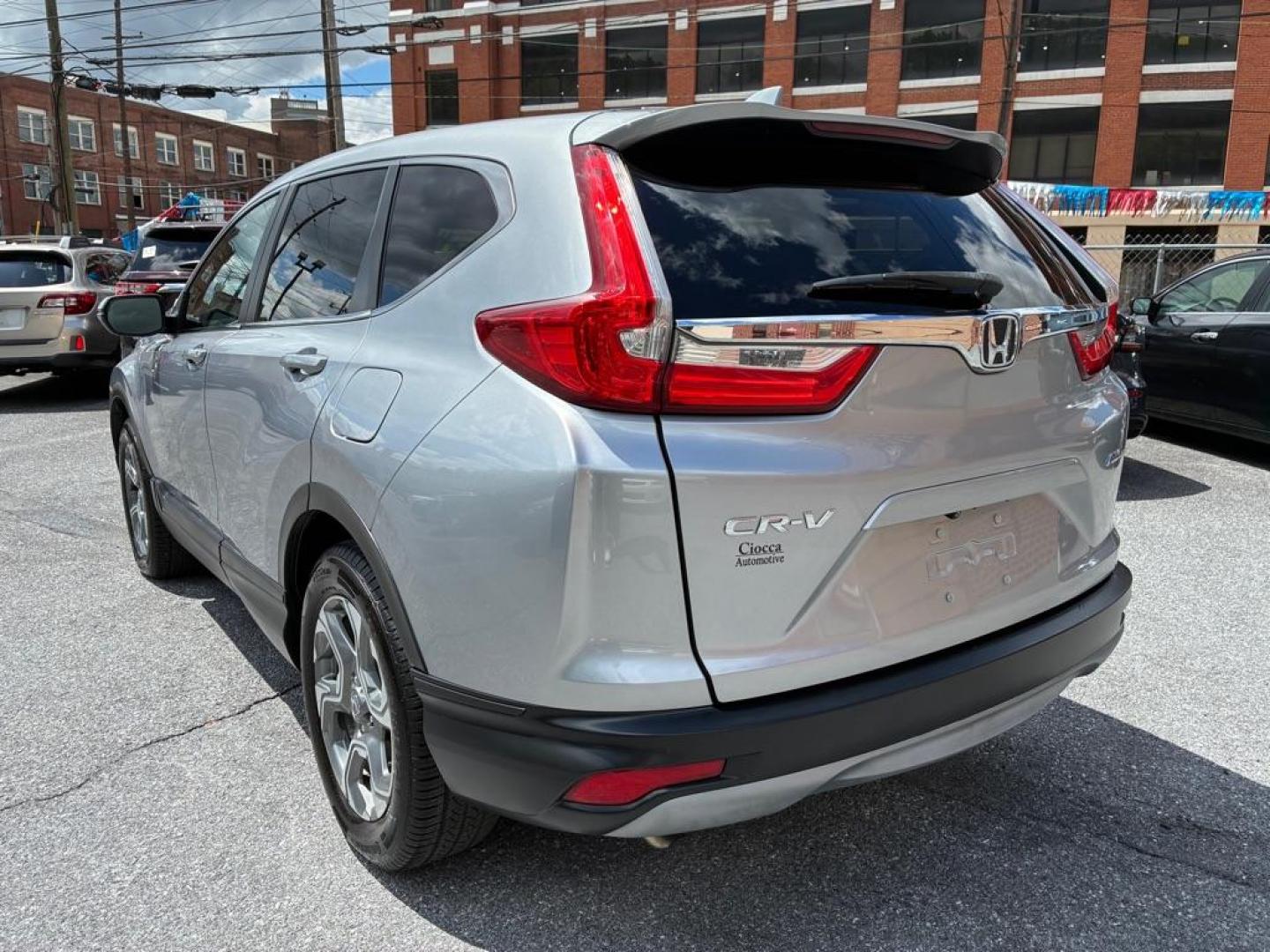2017 SILVER HONDA CR-V EXL (2HKRW2H80HH) with an 1.5L engine, Continuously Variable transmission, located at 117 North Cameron Street, Harrisburg, PA, 17101, (717) 963-8962, 40.267021, -76.875351 - WE FINANCE!!! MOST vehicles are available for financing. Good Credit/ Challenged Credit/ No Credit - ALL Trade-Ins Welcomed!!! APPLY ONLINE or CALL us TODAY Please call us to discuss your cash and/or financing options. Thanks for checking our inventory! We're here to help. - Photo#2