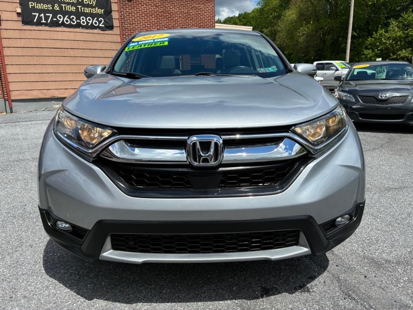 2017 SILVER HONDA CR-V EXL (2HKRW2H80HH) with an 1.5L engine, Continuously Variable transmission, located at 117 North Cameron Street, Harrisburg, PA, 17101, (717) 963-8962, 40.267021, -76.875351 - WE FINANCE!!! MOST vehicles are available for financing. Good Credit/ Challenged Credit/ No Credit - ALL Trade-Ins Welcomed!!! APPLY ONLINE or CALL us TODAY Please call us to discuss your cash and/or financing options. Thanks for checking our inventory! We're here to help. - Photo#8