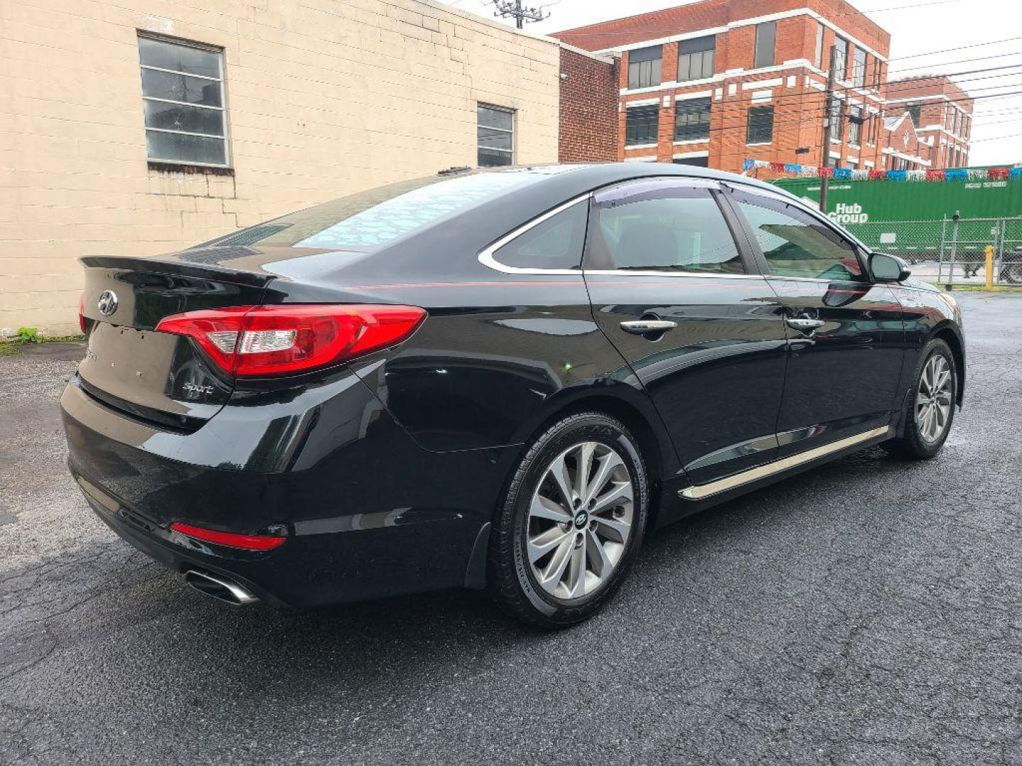 2017 BLACK HYUNDAI SONATA SPORT (5NPE34AF8HH) with an 2.4L engine, Automatic transmission, located at 7981 Paxton Street, Harrisburg, PA, 17111, (717) 561-2926, 40.261490, -76.749229 - WE FINANCE!!! Good Credit/ Bad Credit/ No Credit - ALL Trade-Ins Welcomed!!! ***Guaranteed Credit Approval*** APPLY ONLINE or CALL us TODAY ;) Internet Prices and Marketplace Prices are SPECIAL discounted ***CASH DEALS*** Retail Prices are higher. Please call us to discuss your cash and finan - Photo#5