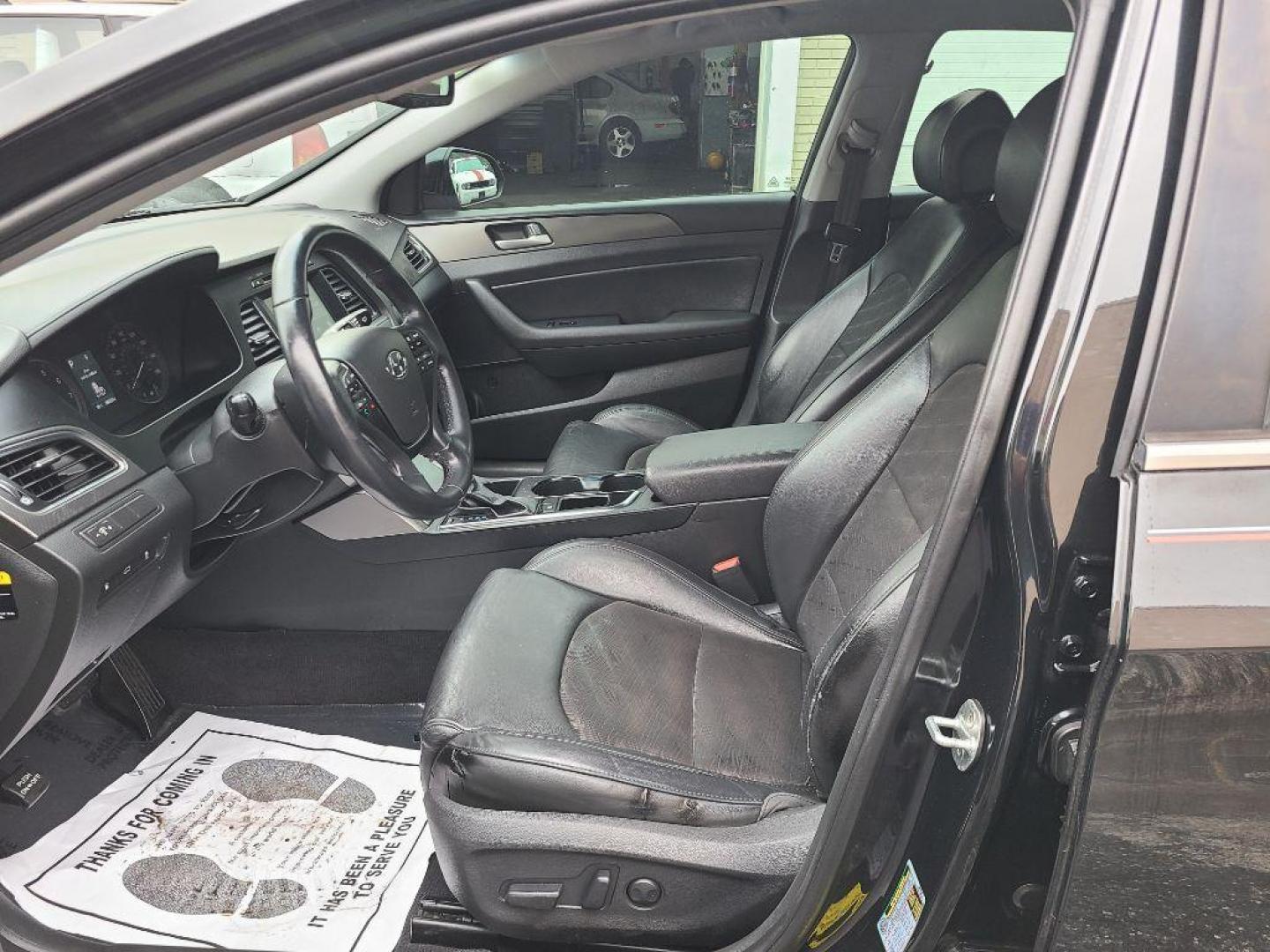 2017 BLACK HYUNDAI SONATA SPORT (5NPE34AF8HH) with an 2.4L engine, Automatic transmission, located at 7981 Paxton Street, Harrisburg, PA, 17111, (717) 561-2926, 40.261490, -76.749229 - WE FINANCE!!! Good Credit/ Bad Credit/ No Credit - ALL Trade-Ins Welcomed!!! ***Guaranteed Credit Approval*** APPLY ONLINE or CALL us TODAY ;) Internet Prices and Marketplace Prices are SPECIAL discounted ***CASH DEALS*** Retail Prices are higher. Please call us to discuss your cash and finan - Photo#12