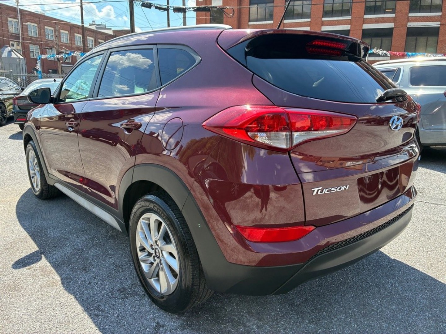2017 RED HYUNDAI TUCSON LIMITED (KM8J3CA4XHU) with an 2.0L engine, Automatic transmission, located at 117 North Cameron Street, Harrisburg, PA, 17101, (717) 963-8962, 40.267021, -76.875351 - WE FINANCE!!! MOST vehicles are available for financing. Good Credit/ Challenged Credit/ No Credit - ALL Trade-Ins Welcomed!!! APPLY ONLINE or CALL us TODAY Please call us to discuss your cash and/or financing options. Thanks for checking our inventory! We're here to help.- Photo#2