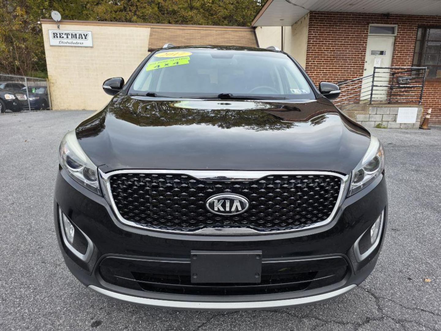 2017 BLACK KIA SORENTO EX (5XYPHDA59HG) with an 3.3L engine, Automatic transmission, located at 117 North Cameron Street, Harrisburg, PA, 17101, (717) 963-8962, 40.267021, -76.875351 - WE FINANCE!!! Good Credit/ Bad Credit/ No Credit - ALL Trade-Ins Welcomed!!! ***Guaranteed Credit Approval*** APPLY ONLINE or CALL us TODAY ;) Please call us to discuss your cash and financing options. - Photo#7