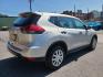2017 SILVER NISSAN ROGUE SV (5N1AT2MV2HC) with an 2.5L engine, Continuously Variable transmission, located at 117 North Cameron Street, Harrisburg, PA, 17101, (717) 963-8962, 40.267021, -76.875351 - Photo#4