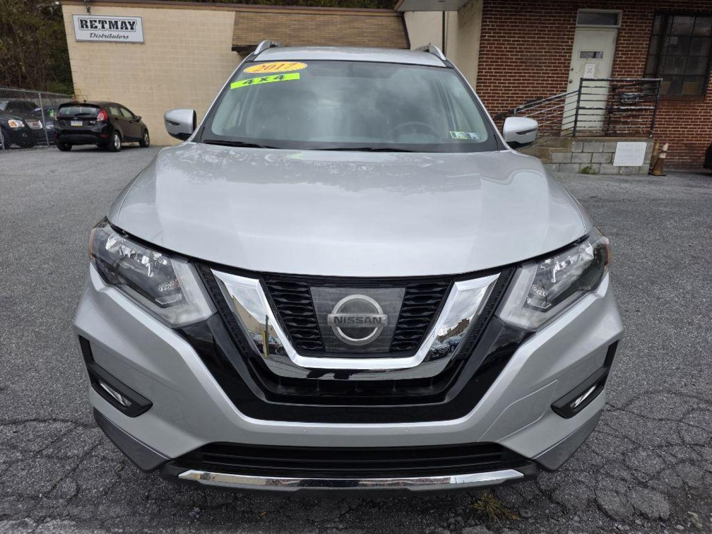 2017 SILVER NISSAN ROGUE S (KNMAT2MVXHP) with an 2.5L engine, Continuously Variable transmission, located at 117 North Cameron Street, Harrisburg, PA, 17101, (717) 963-8962, 40.267021, -76.875351 - WE FINANCE!!! Good Credit/ Bad Credit/ No Credit - ALL Trade-Ins Welcomed!!! ***Guaranteed Credit Approval*** APPLY ONLINE or CALL us TODAY ;) Please call us to discuss your cash and financing options. - Photo#7