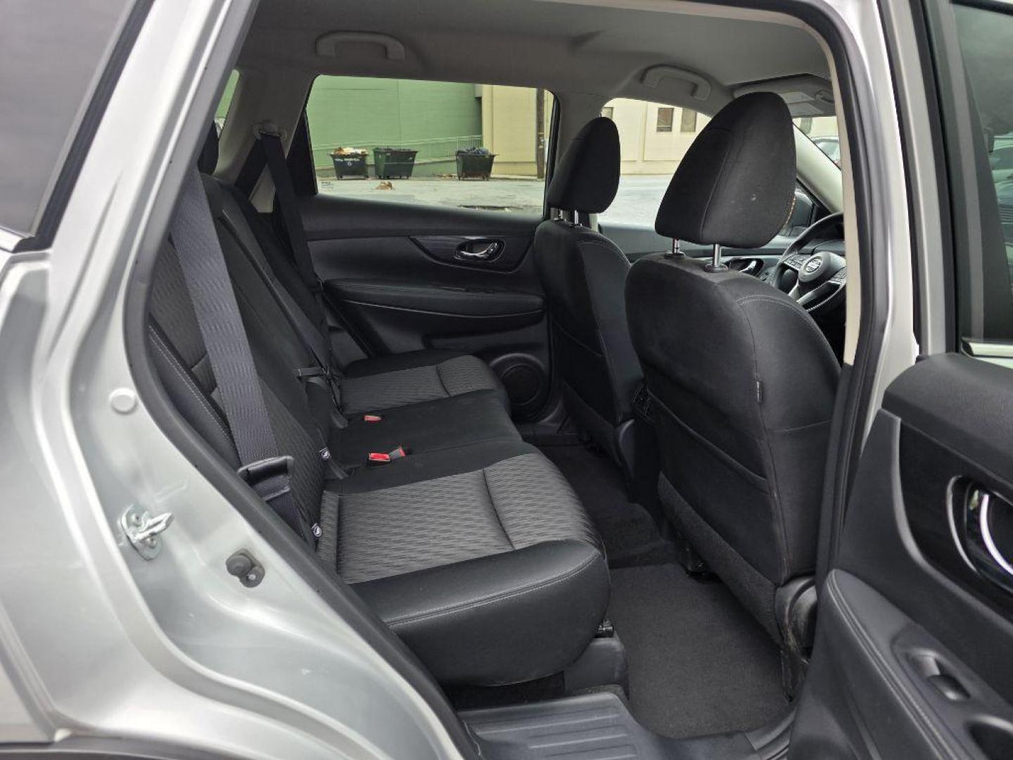 2017 SILVER NISSAN ROGUE S (KNMAT2MVXHP) with an 2.5L engine, Continuously Variable transmission, located at 117 North Cameron Street, Harrisburg, PA, 17101, (717) 963-8962, 40.267021, -76.875351 - WE FINANCE!!! Good Credit/ Bad Credit/ No Credit - ALL Trade-Ins Welcomed!!! ***Guaranteed Credit Approval*** APPLY ONLINE or CALL us TODAY ;) Please call us to discuss your cash and financing options. - Photo#10