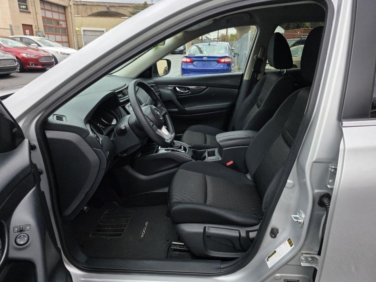 2017 SILVER NISSAN ROGUE S (KNMAT2MVXHP) with an 2.5L engine, Continuously Variable transmission, located at 117 North Cameron Street, Harrisburg, PA, 17101, (717) 963-8962, 40.267021, -76.875351 - WE FINANCE!!! Good Credit/ Bad Credit/ No Credit - ALL Trade-Ins Welcomed!!! ***Guaranteed Credit Approval*** APPLY ONLINE or CALL us TODAY ;) Please call us to discuss your cash and financing options. - Photo#13