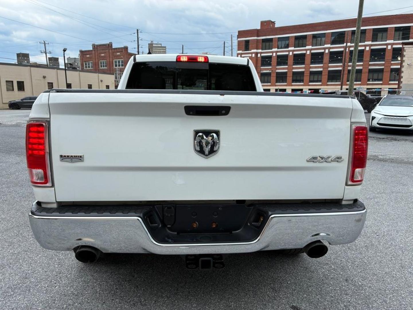 2017 WHITE RAM 1500 LARAMIE (1C6RR7JT4HS) with an 5.7L engine, Automatic transmission, located at 117 North Cameron Street, Harrisburg, PA, 17101, (717) 963-8962, 40.267021, -76.875351 - WE FINANCE!!! MOST vehicles are available for financing. Good Credit/ Challenged Credit/ No Credit - ALL Trade-Ins Welcomed!!! APPLY ONLINE or CALL us TODAY Please call us to discuss your cash and/or financing options. Thanks for checking our inventory! We're here to help. - Photo#3