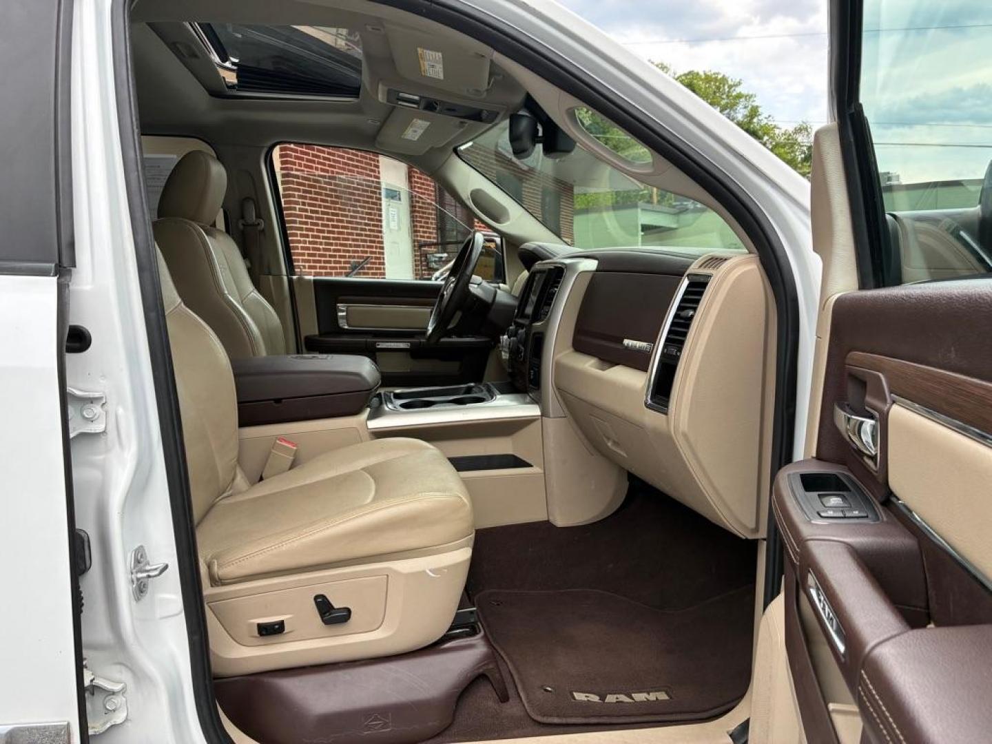 2017 WHITE RAM 1500 LARAMIE (1C6RR7JT4HS) with an 5.7L engine, Automatic transmission, located at 117 North Cameron Street, Harrisburg, PA, 17101, (717) 963-8962, 40.267021, -76.875351 - WE FINANCE!!! MOST vehicles are available for financing. Good Credit/ Challenged Credit/ No Credit - ALL Trade-Ins Welcomed!!! APPLY ONLINE or CALL us TODAY Please call us to discuss your cash and/or financing options. Thanks for checking our inventory! We're here to help. - Photo#8