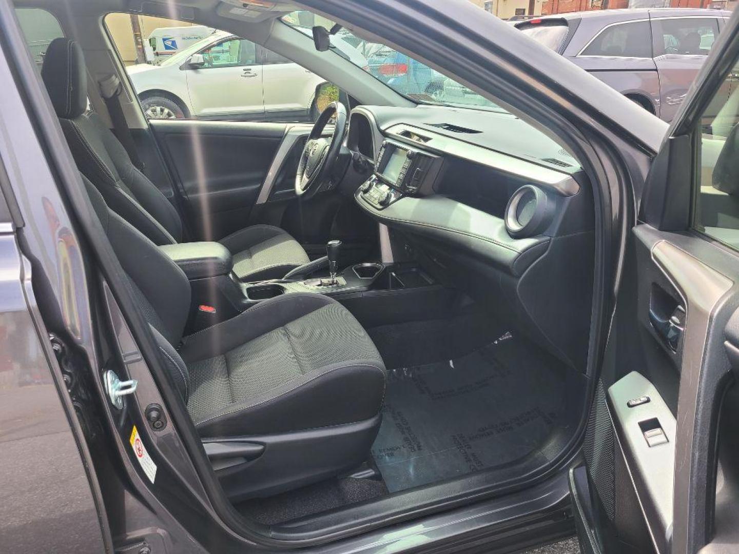 2017 GRAY TOYOTA RAV4 XLE (JTMRFREV2HJ) with an 2.5L engine, Automatic transmission, located at 7981 Paxton Street, Harrisburg, PA, 17111, (717) 561-2926, 40.261490, -76.749229 - WE FINANCE!!! Good Credit/ Bad Credit/ No Credit - ALL Trade-Ins Welcomed!!! ***Guaranteed Credit Approval*** APPLY ONLINE or CALL us TODAY ;) Internet Prices and Marketplace Prices are SPECIAL discounted ***CASH DEALS*** Retail Prices are higher. Please call us to discuss your cash and finan - Photo#9