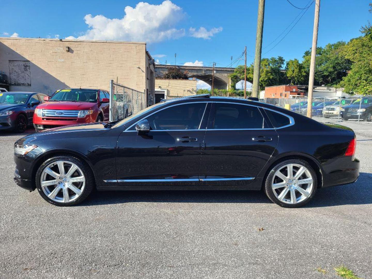 2017 BLACK VOLVO S90 T6 INSCRIPTION (YV1A22ML2H1) with an 2.0L engine, Automatic transmission, located at 117 North Cameron Street, Harrisburg, PA, 17101, (717) 963-8962, 40.267021, -76.875351 - WE FINANCE!!! Good Credit/ Bad Credit/ No Credit - ALL Trade-Ins Welcomed!!! ***Guaranteed Credit Approval*** APPLY ONLINE or CALL us TODAY ;) Please call us to discuss your cash and financing options. - Photo#1