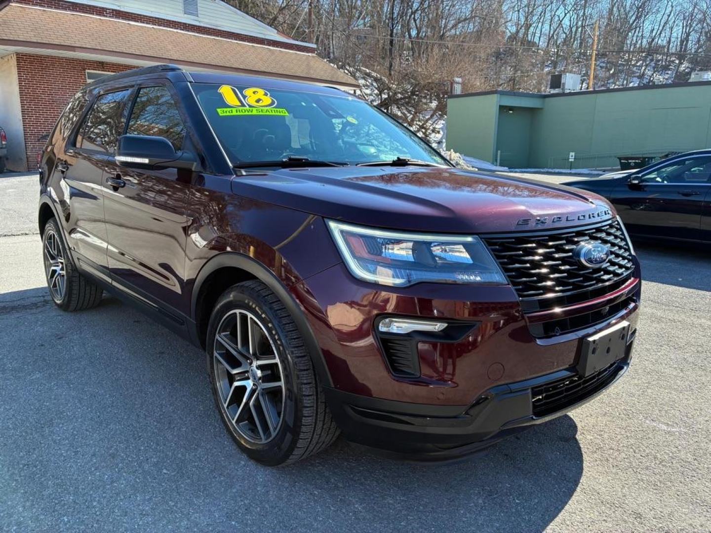 2018 BURGUN FORD EXPLORER SPORT (1FM5K8GT7JG) with an 3.5L engine, Automatic transmission, located at 117 North Cameron Street, Harrisburg, PA, 17101, (717) 963-8962, 40.267021, -76.875351 - WE FINANCE!!! Good Credit/ Challenged Credit/ No Credit - ALL Trade-Ins Welcomed!!! APPLY ONLINE or CALL us TODAY ;) Please call us to discuss your cash and/or financing options. - Photo#6