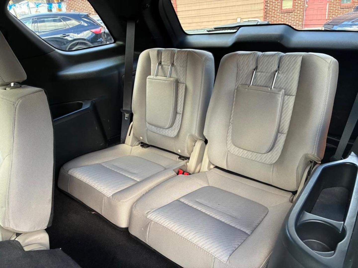 2018 BLACK FORD EXPLORER (1FM5K8B88JG) with an 3.5L engine, Automatic transmission, located at 117 North Cameron Street, Harrisburg, PA, 17101, (717) 963-8962, 40.267021, -76.875351 - WE FINANCE!!! MOST vehicles are available for financing. Good Credit/ Challenged Credit/ No Credit - ALL Trade-Ins Welcomed!!! APPLY ONLINE or CALL us TODAY Please call us to discuss your cash and/or financing options. Thanks for checking our inventory! We're here to help. - Photo#11