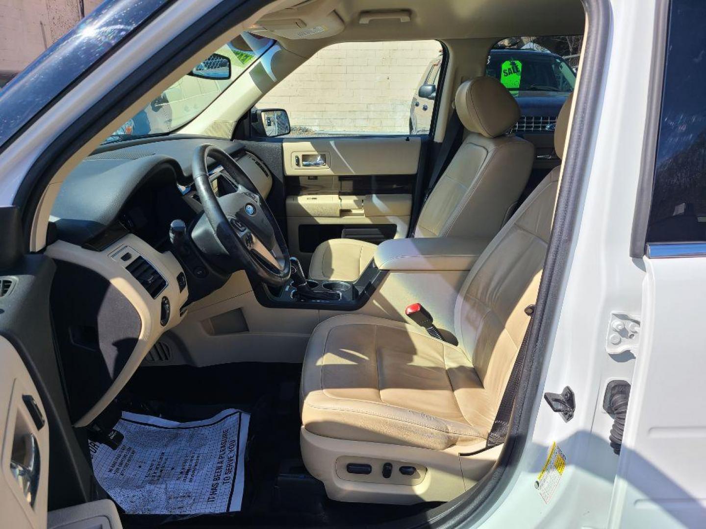 2018 WHITE FORD FLEX SEL (2FMHK6C85JB) with an 3.5L engine, Automatic transmission, located at 7981 Paxton Street, Harrisburg, PA, 17111, (717) 561-2926, 40.261490, -76.749229 - Photo#14