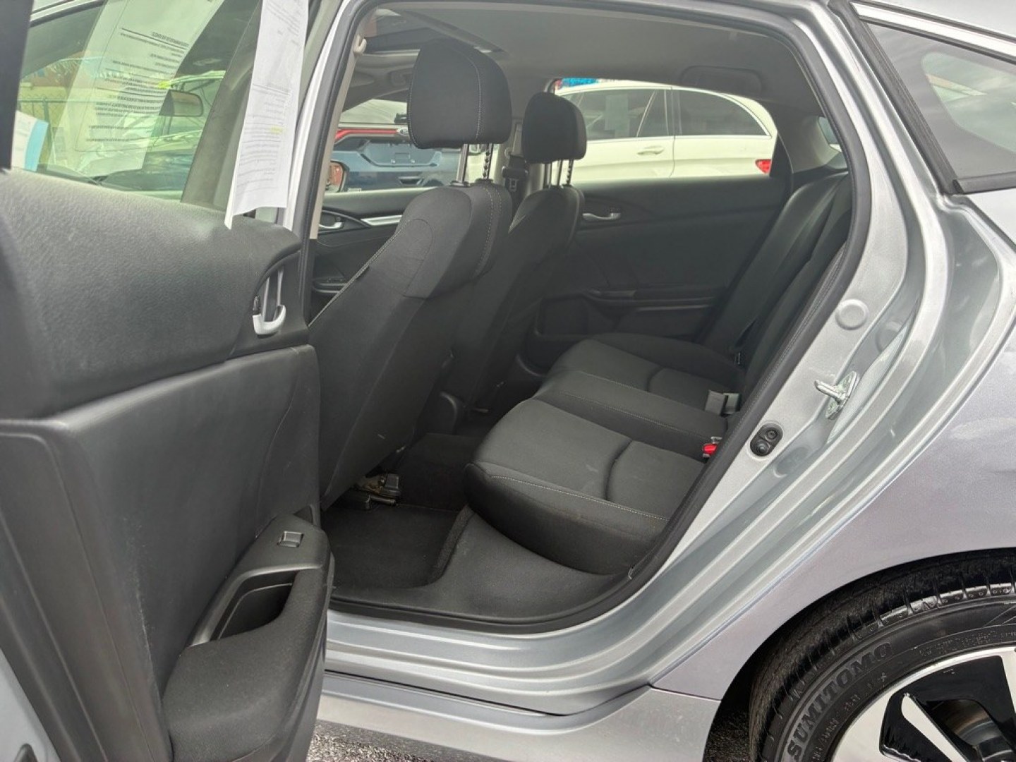 2018 SILVER HONDA CIVIC EX (JHMFC1F32JX) with an 1.5L engine, Continuously Variable transmission, located at 117 North Cameron Street, Harrisburg, PA, 17101, (717) 963-8962, 40.267021, -76.875351- Photo#11