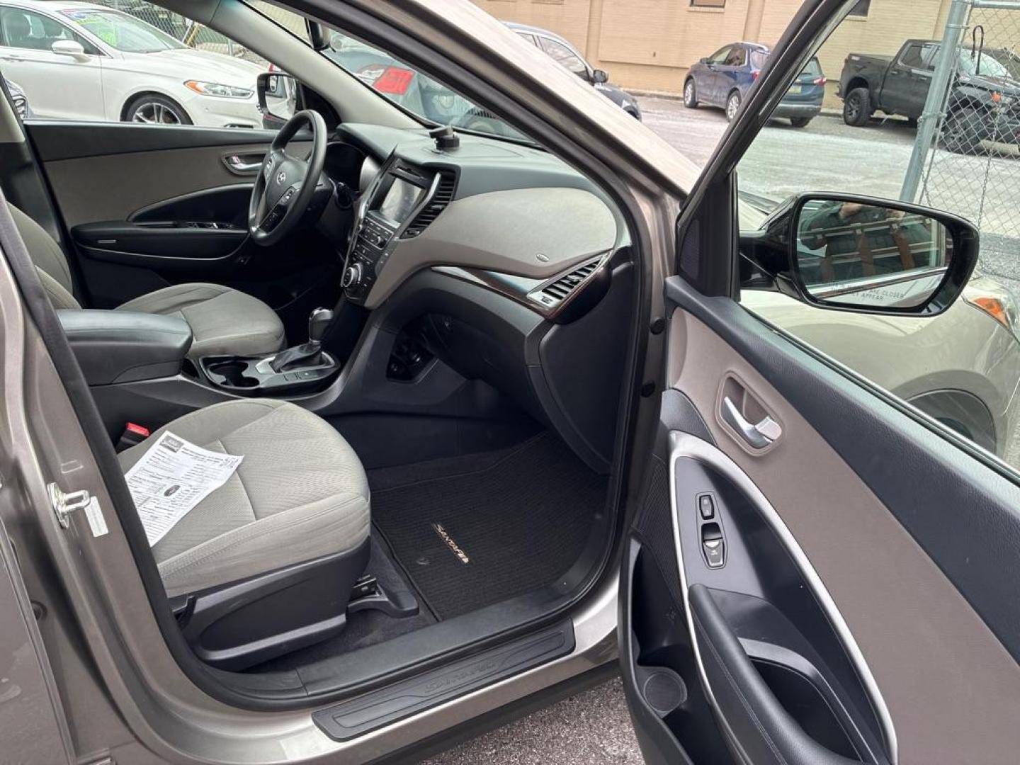 2018 GRAY HYUNDAI SANTA FE SPORT SUV (5XYZUDLB0JG) with an 2.4L engine, Automatic transmission, located at 117 North Cameron Street, Harrisburg, PA, 17101, (717) 963-8962, 40.267021, -76.875351 - WE FINANCE!!! Good Credit/ Bad Credit/ No Credit - ALL Trade-Ins Welcomed!!! ***Guaranteed Credit Approval*** APPLY ONLINE or CALL us TODAY ;) Please call us to discuss your cash and financing options. - Photo#9