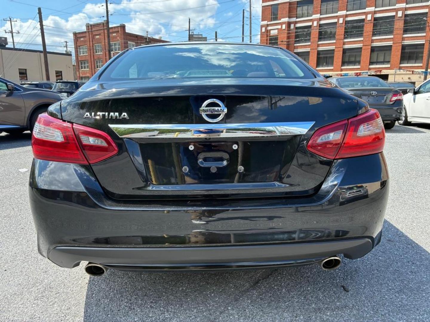 2018 BLACK NISSAN ALTIMA 2.5 (1N4AL3AP5JC) with an 2.5L engine, Continuously Variable transmission, located at 117 North Cameron Street, Harrisburg, PA, 17101, (717) 963-8962, 40.267021, -76.875351 - WE FINANCE!!! MOST vehicles are available for financing. Good Credit/ Challenged Credit/ No Credit - ALL Trade-Ins Welcomed!!! APPLY ONLINE or CALL us TODAY Please call us to discuss your cash and/or financing options. Thanks for checking our inventory! We're here to help. - Photo#3
