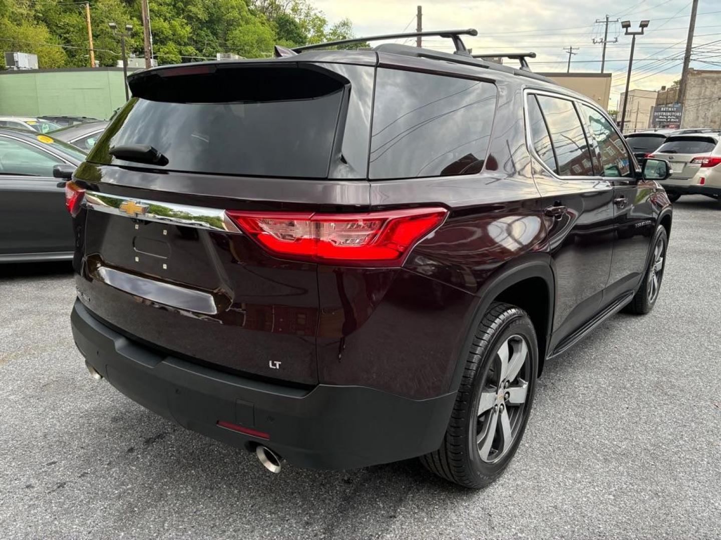 2019 PURPLE CHEVROLET TRAVERSE LT (1GNEVHKW9KJ) with an 3.6L engine, Automatic transmission, located at 117 North Cameron Street, Harrisburg, PA, 17101, (717) 963-8962, 40.267021, -76.875351 - WE FINANCE!!! MOST vehicles are available for financing. Good Credit/ Challenged Credit/ No Credit - ALL Trade-Ins Welcomed!!! APPLY ONLINE or CALL us TODAY Please call us to discuss your cash and/or financing options. Thanks for checking our inventory! We're here to help. - Photo#4