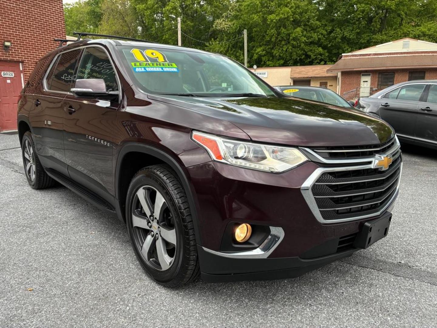2019 PURPLE CHEVROLET TRAVERSE LT (1GNEVHKW9KJ) with an 3.6L engine, Automatic transmission, located at 117 North Cameron Street, Harrisburg, PA, 17101, (717) 963-8962, 40.267021, -76.875351 - WE FINANCE!!! MOST vehicles are available for financing. Good Credit/ Challenged Credit/ No Credit - ALL Trade-Ins Welcomed!!! APPLY ONLINE or CALL us TODAY Please call us to discuss your cash and/or financing options. Thanks for checking our inventory! We're here to help. - Photo#6