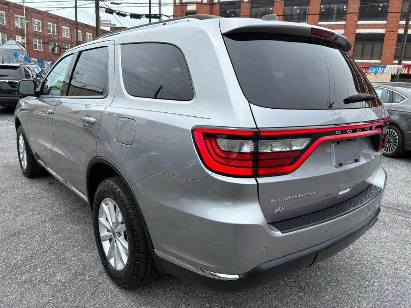 2019 SILVER DODGE DURANGO SXT (1C4RDJAG1KC) with an 3.6L engine, Automatic transmission, located at 117 North Cameron Street, Harrisburg, PA, 17101, (717) 963-8962, 40.267021, -76.875351 - WE FINANCE!!! MOST vehicles are available for financing. Good Credit/ Challenged Credit/ No Credit - ALL Trade-Ins Welcomed!!! APPLY ONLINE or CALL us TODAY Please call us to discuss your cash and/or financing options. Thanks for checking our inventory! We're here to help.- Photo#2