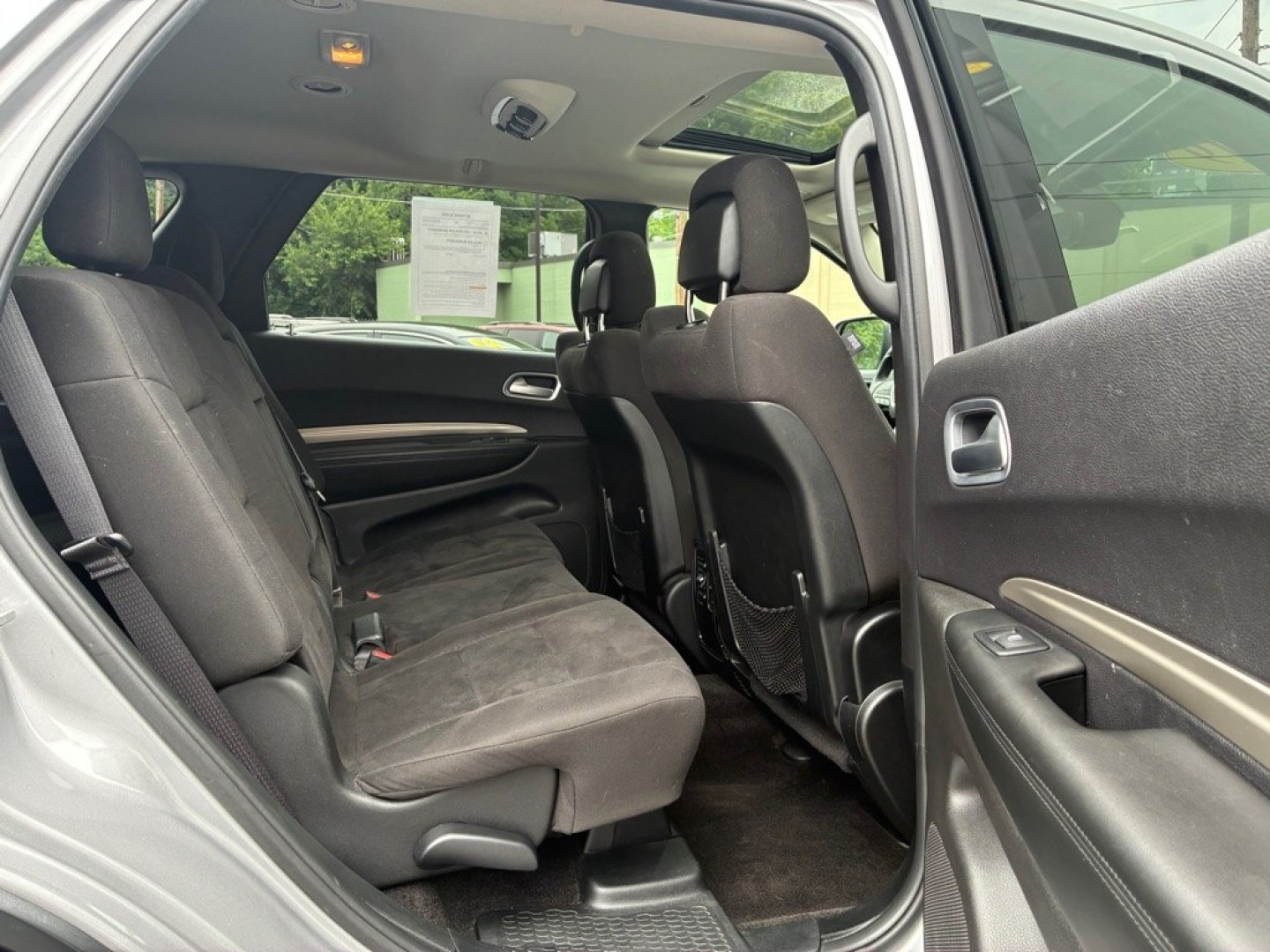 2019 SILVER DODGE DURANGO SXT (1C4RDJAG1KC) with an 3.6L engine, Automatic transmission, located at 117 North Cameron Street, Harrisburg, PA, 17101, (717) 963-8962, 40.267021, -76.875351 - WE FINANCE!!! MOST vehicles are available for financing. Good Credit/ Challenged Credit/ No Credit - ALL Trade-Ins Welcomed!!! APPLY ONLINE or CALL us TODAY Please call us to discuss your cash and/or financing options. Thanks for checking our inventory! We're here to help.- Photo#9