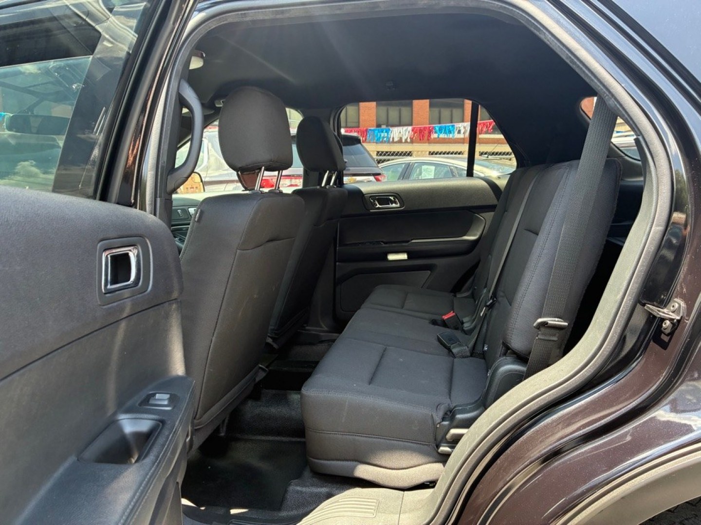 2019 BLACK FORD EXPLORER POLICE INTERCEPTOR (1FM5K8AR8KG) with an 3.7L engine, Automatic transmission, located at 117 North Cameron Street, Harrisburg, PA, 17101, (717) 963-8962, 40.267021, -76.875351 - WE FINANCE!!! MOST vehicles are available for financing. Good Credit/ Challenged Credit/ No Credit - ALL Trade-Ins Welcomed!!! APPLY ONLINE or CALL us TODAY Please call us to discuss your cash and/or financing options. Thanks for checking our inventory! We're here to help.- Photo#11