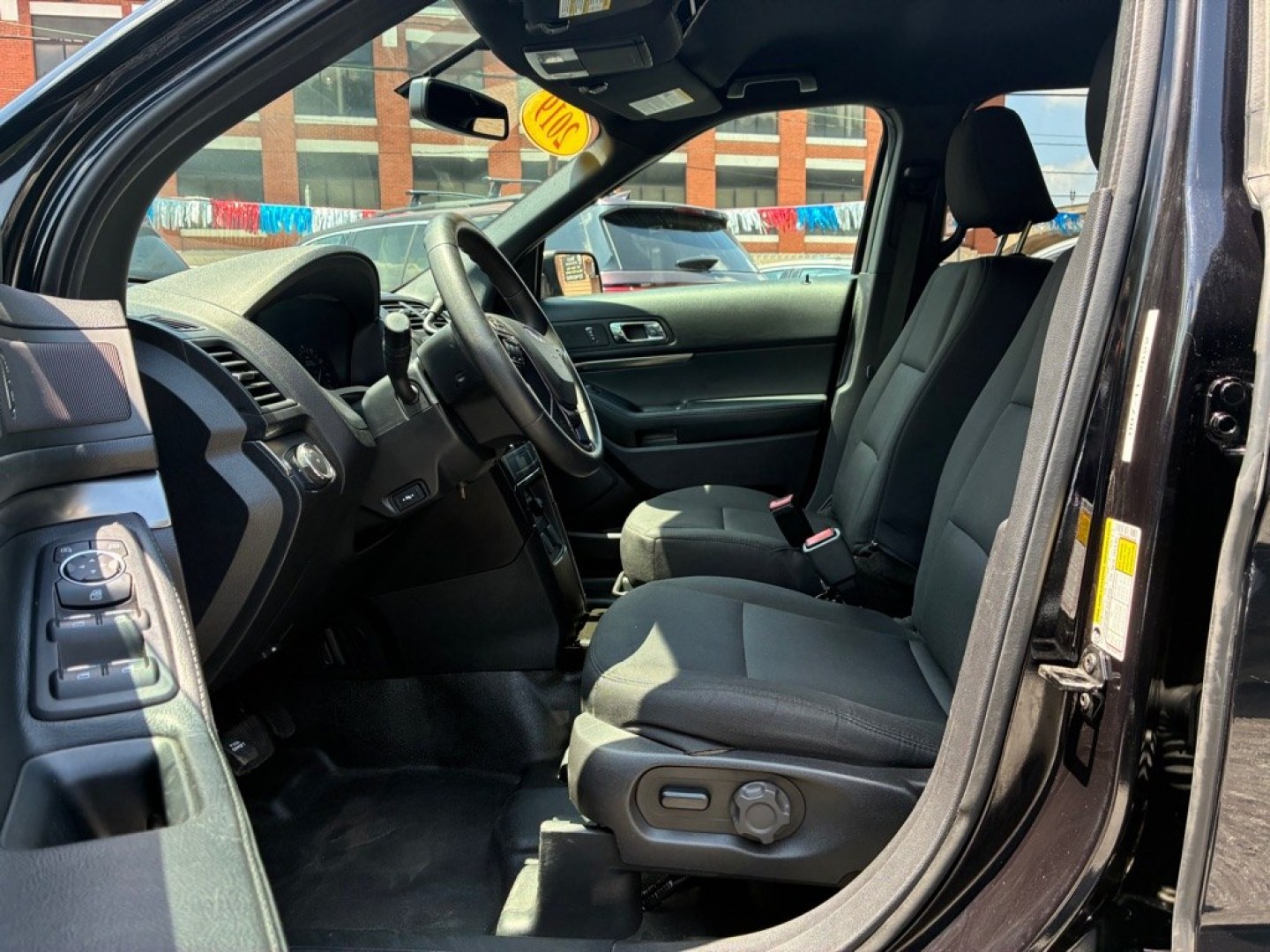2019 BLACK FORD EXPLORER POLICE INTERCEPTOR (1FM5K8AR8KG) with an 3.7L engine, Automatic transmission, located at 117 North Cameron Street, Harrisburg, PA, 17101, (717) 963-8962, 40.267021, -76.875351 - WE FINANCE!!! MOST vehicles are available for financing. Good Credit/ Challenged Credit/ No Credit - ALL Trade-Ins Welcomed!!! APPLY ONLINE or CALL us TODAY Please call us to discuss your cash and/or financing options. Thanks for checking our inventory! We're here to help.- Photo#13