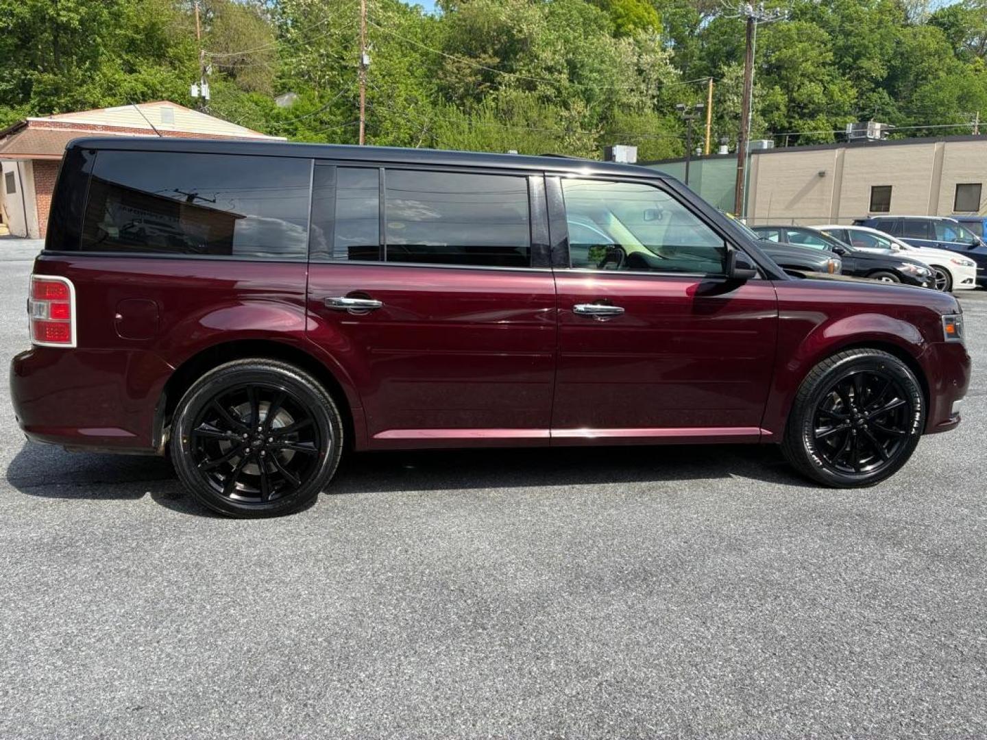 2019 BURGAN FORD FLEX LIMITED (2FMHK6DT5KB) with an 3.5L engine, Automatic transmission, located at 117 North Cameron Street, Harrisburg, PA, 17101, (717) 963-8962, 40.267021, -76.875351 - WE FINANCE!!! MOST vehicles are available for financing. Good Credit/ Challenged Credit/ No Credit - ALL Trade-Ins Welcomed!!! APPLY ONLINE or CALL us TODAY Please call us to discuss your cash and/or financing options. Thanks for checking our inventory! We're here to help. - Photo#5